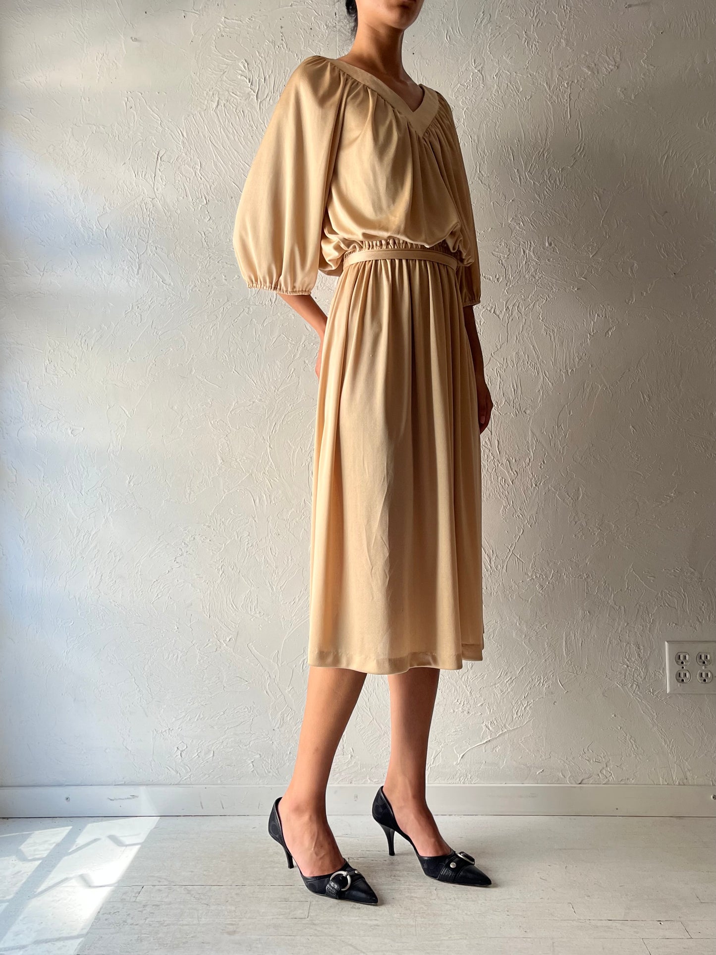80s 'Mr. Edward' Beige Minimalist Classic Neutral Midi Dress / Vintage 1980s Normcore Summer Dress / Medium