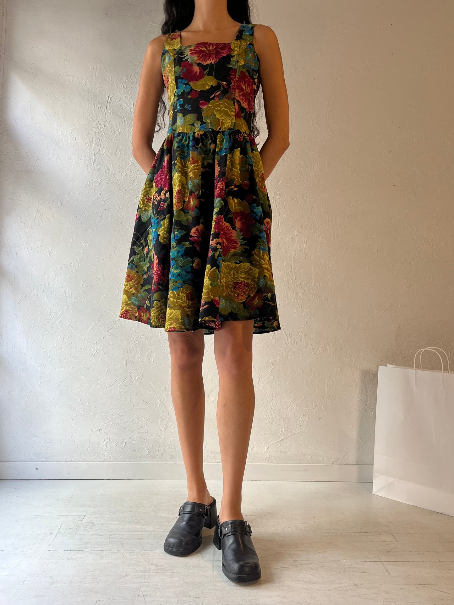 Vintage Handmade Floral Print Mini Dress / Small - Medium