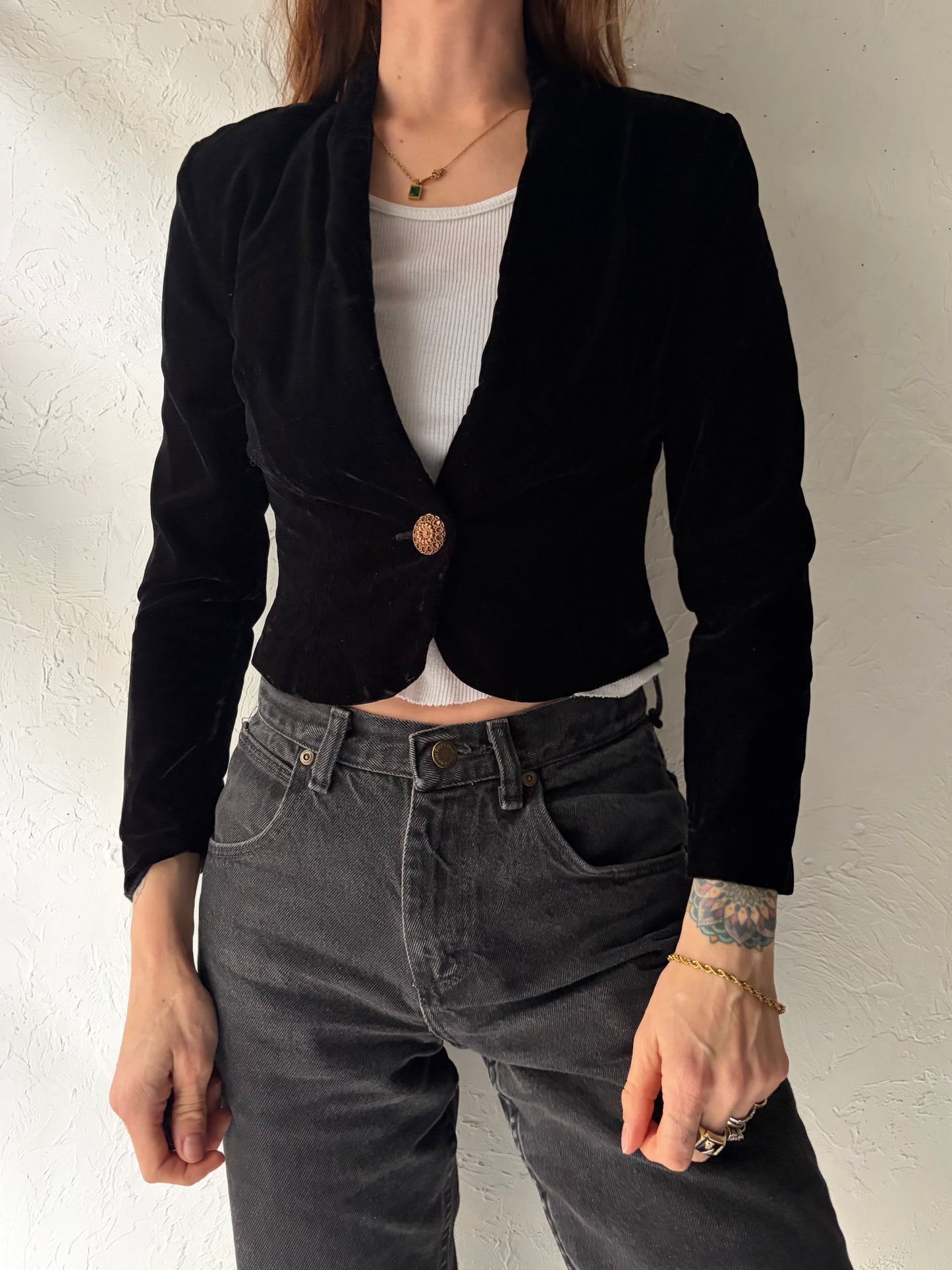 80s 'Orite Petites' Black Velvet Party Blazer / Vintage 1980s Union Made Cropped Evening Jacket / Small