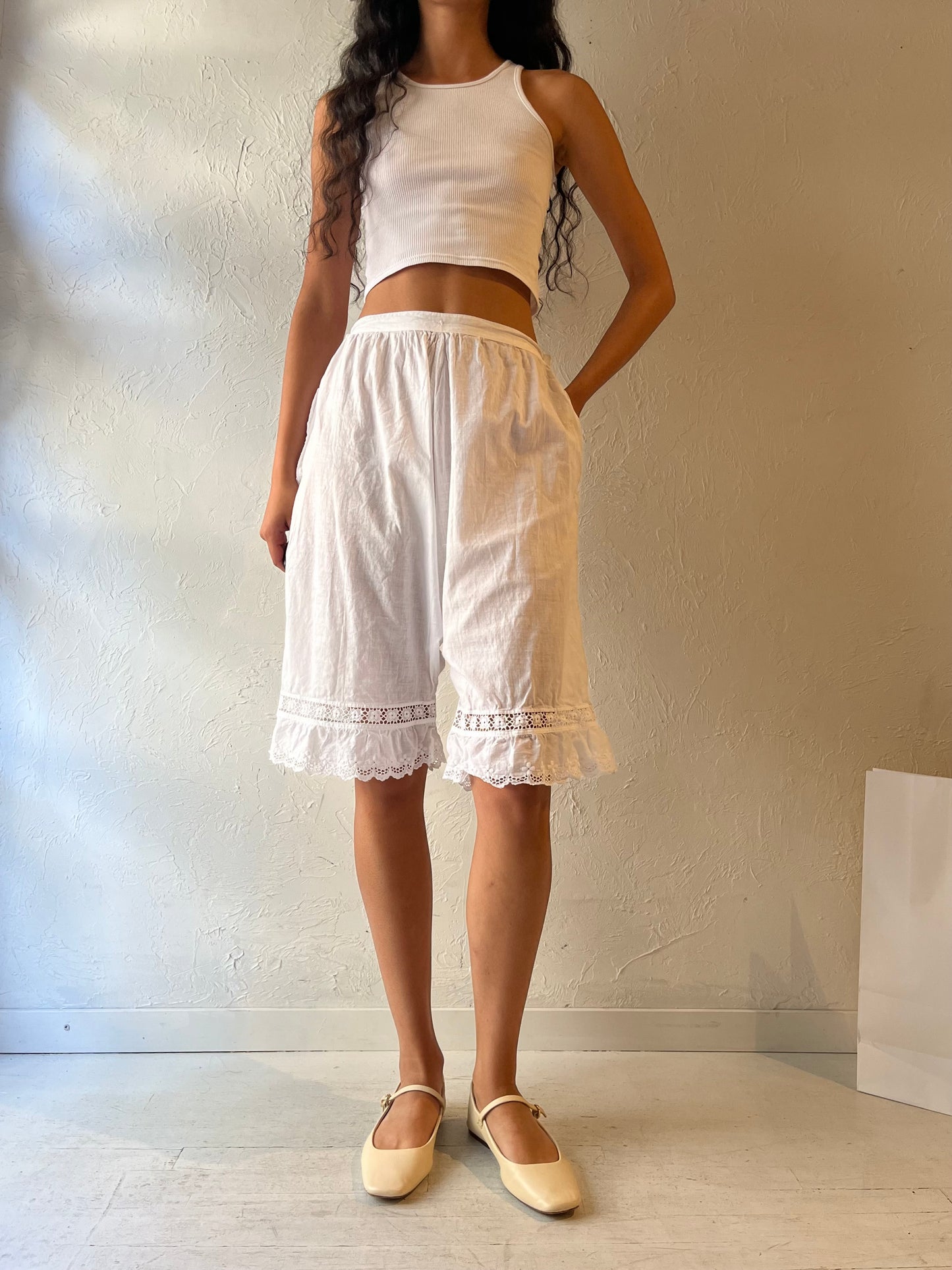 Vintage Handmade White Cotton Bloomer Shorts / Small