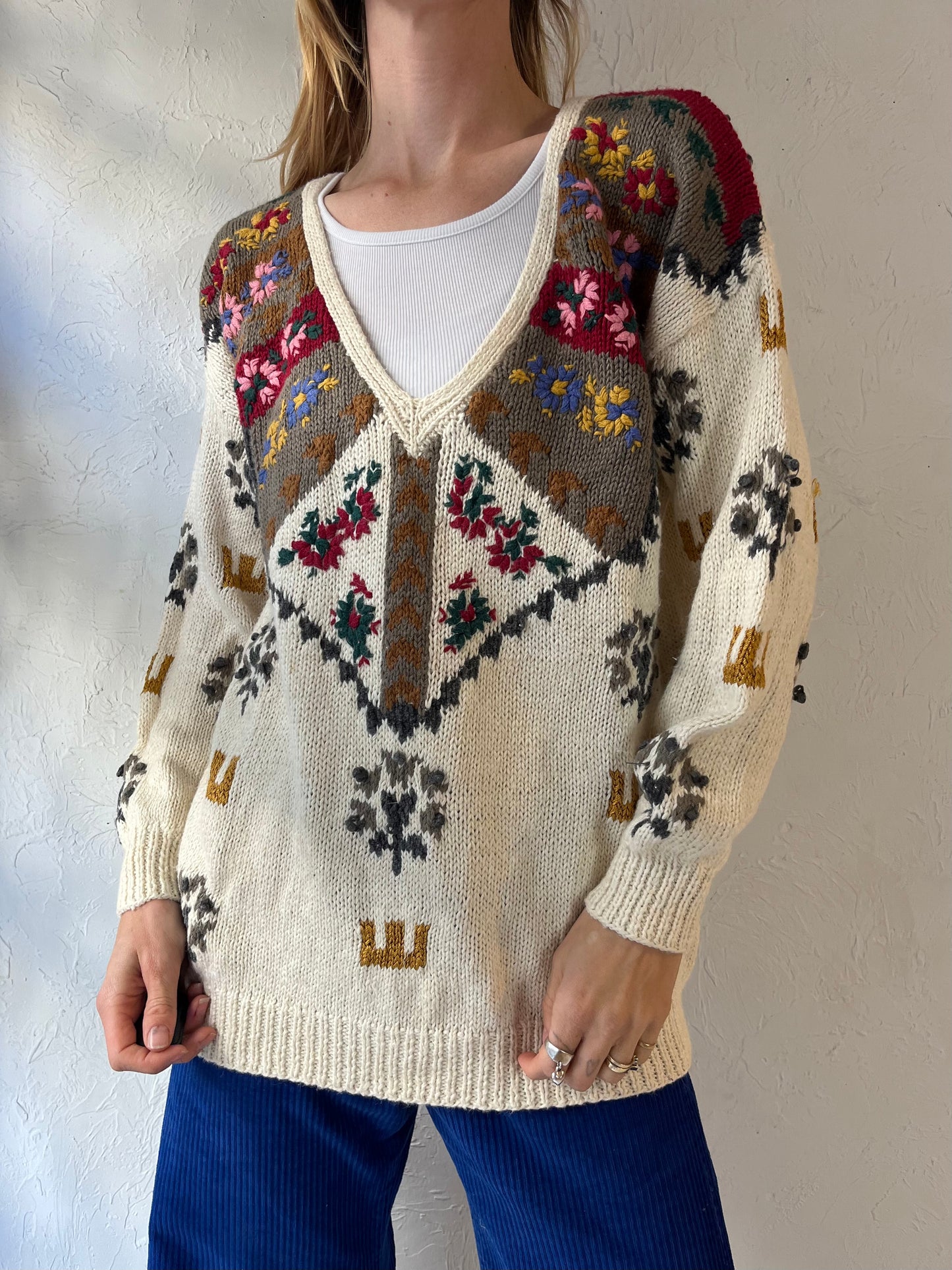 90s 'Express' Floral Knit V Neck Sweater / Medium