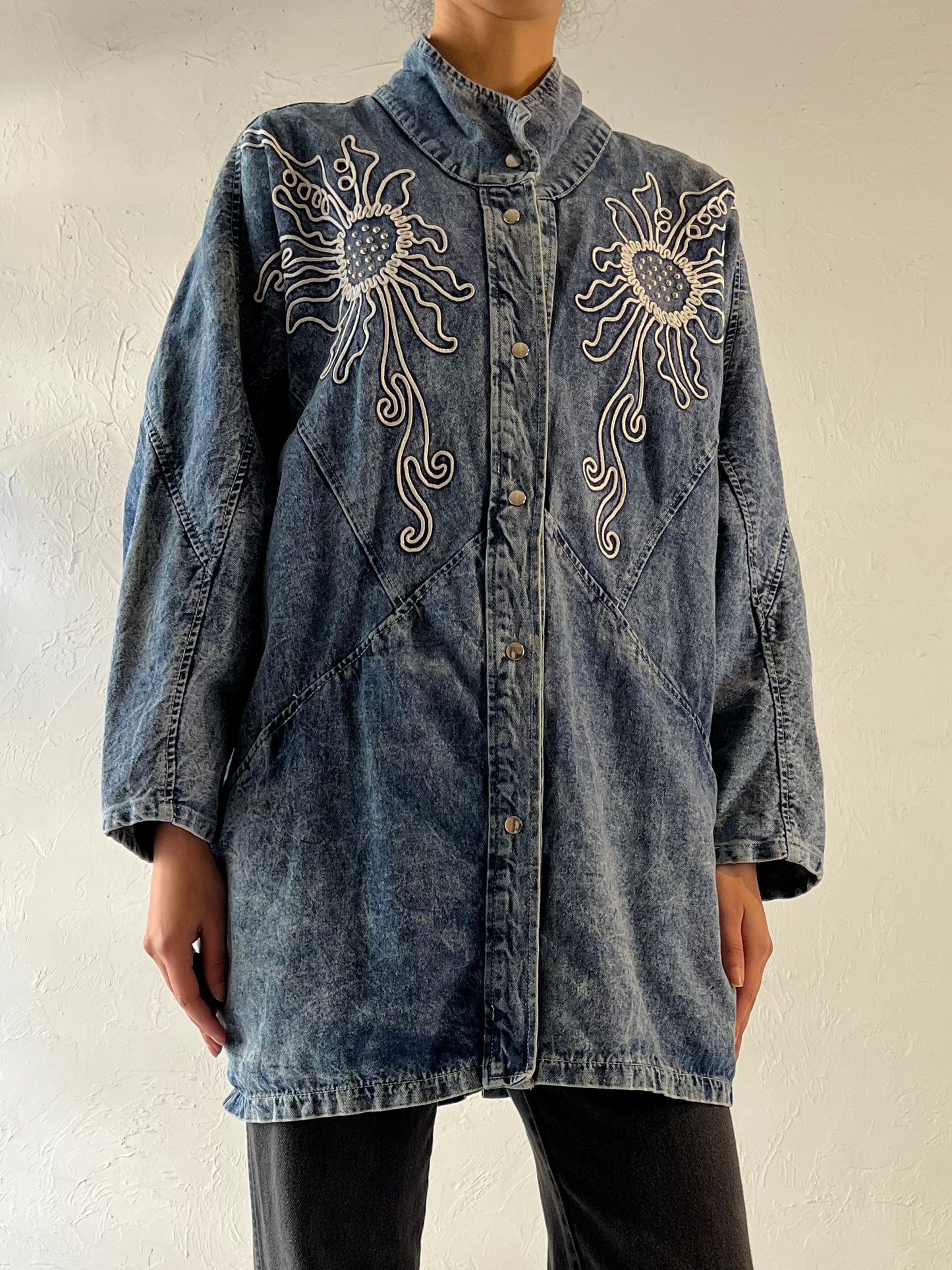 90s ‘Pado’ Acid Wash Denim Jacket / Large