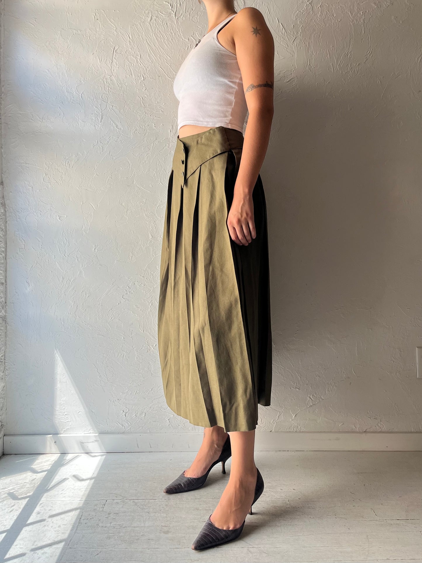 Vintage 'Regalia' Green Pleated Linen Viscose Skirt / Small
