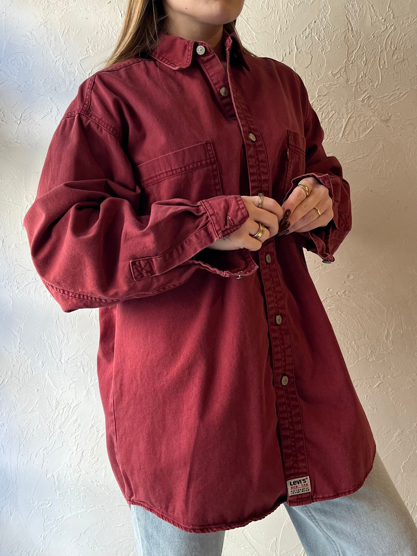 Y2K ‘Levi’s’ Burgundy Button Up Cotton Shirt / Medium