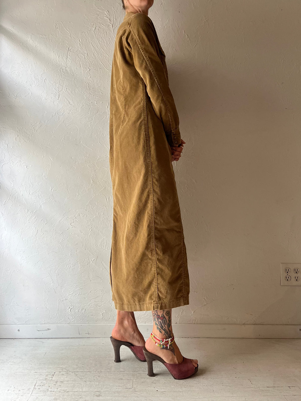 90s 'Eddie Bauer' Tan Corduroy  Western Cottagecore Fall Maxi Shirt Dress / Small