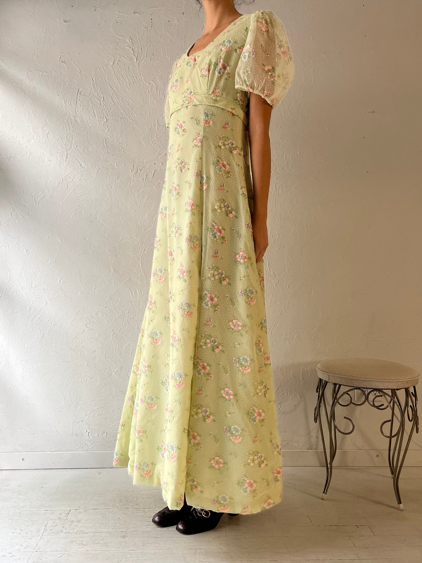 70s Floral Mint Green Maxi Dress / Small