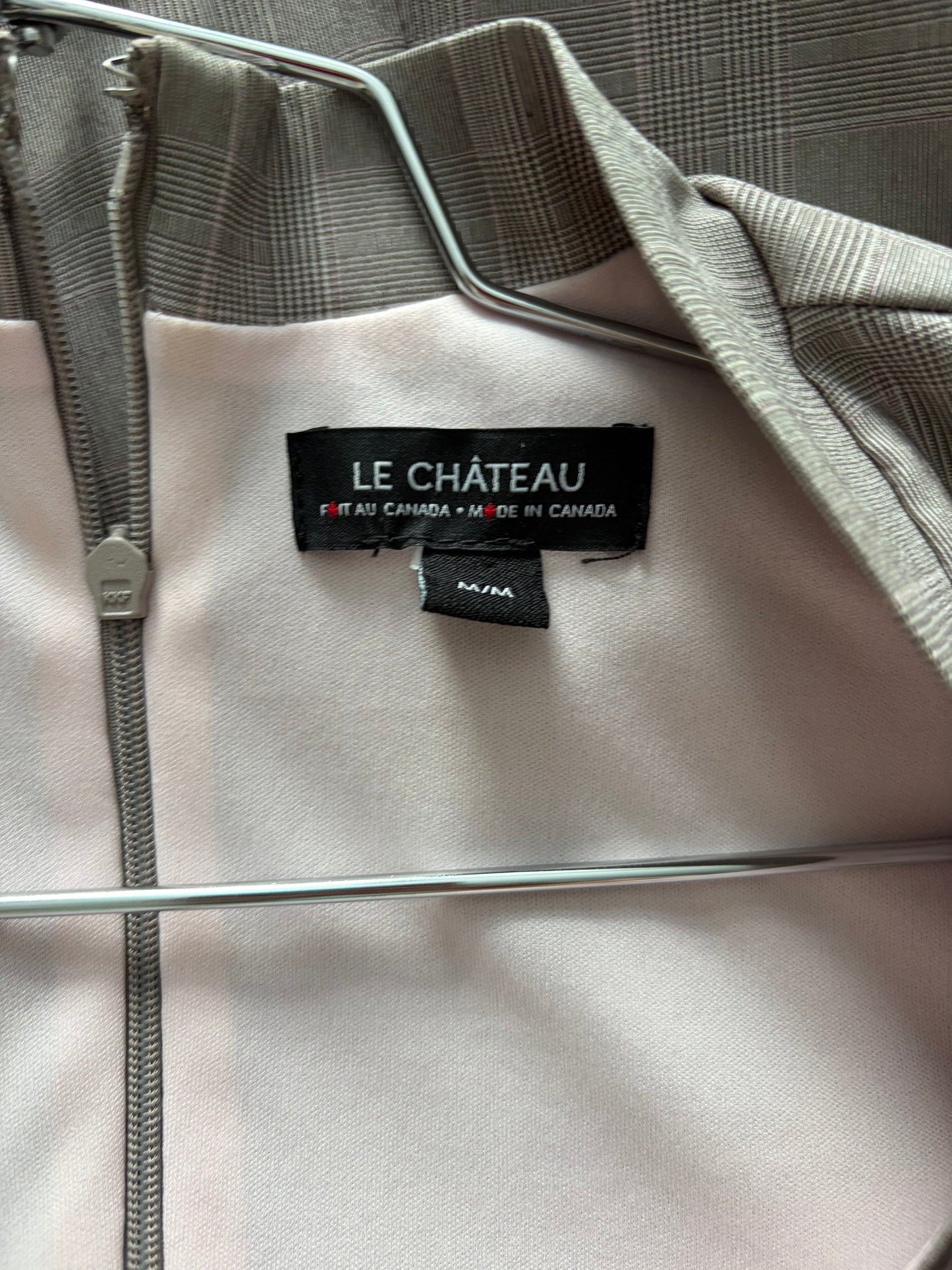 Y2k 'Le Chateau' Grey & Pink Plaid Preppy Academia Dress / Vintage 2000s Retro Office Wear Midi Dress / Medium