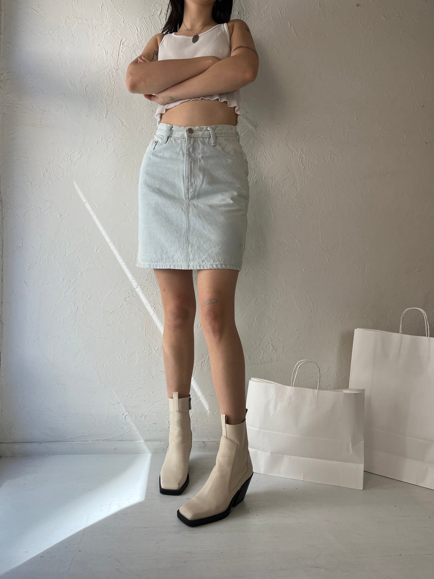 90s 'Jordache' Light Wash Denim Mini Skirt / Small