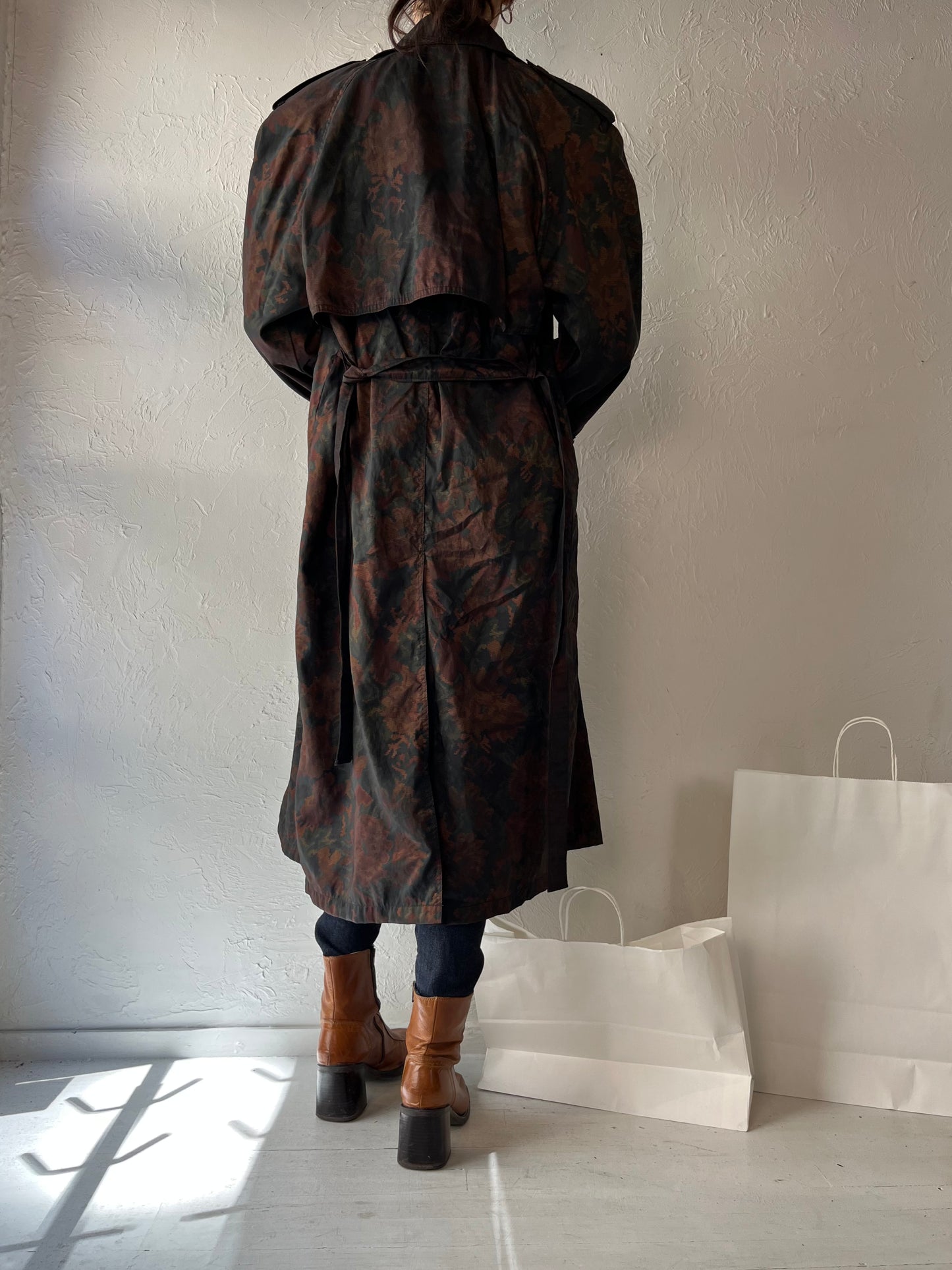 90s 'Michelle Stuart' Trench Coat / Medium