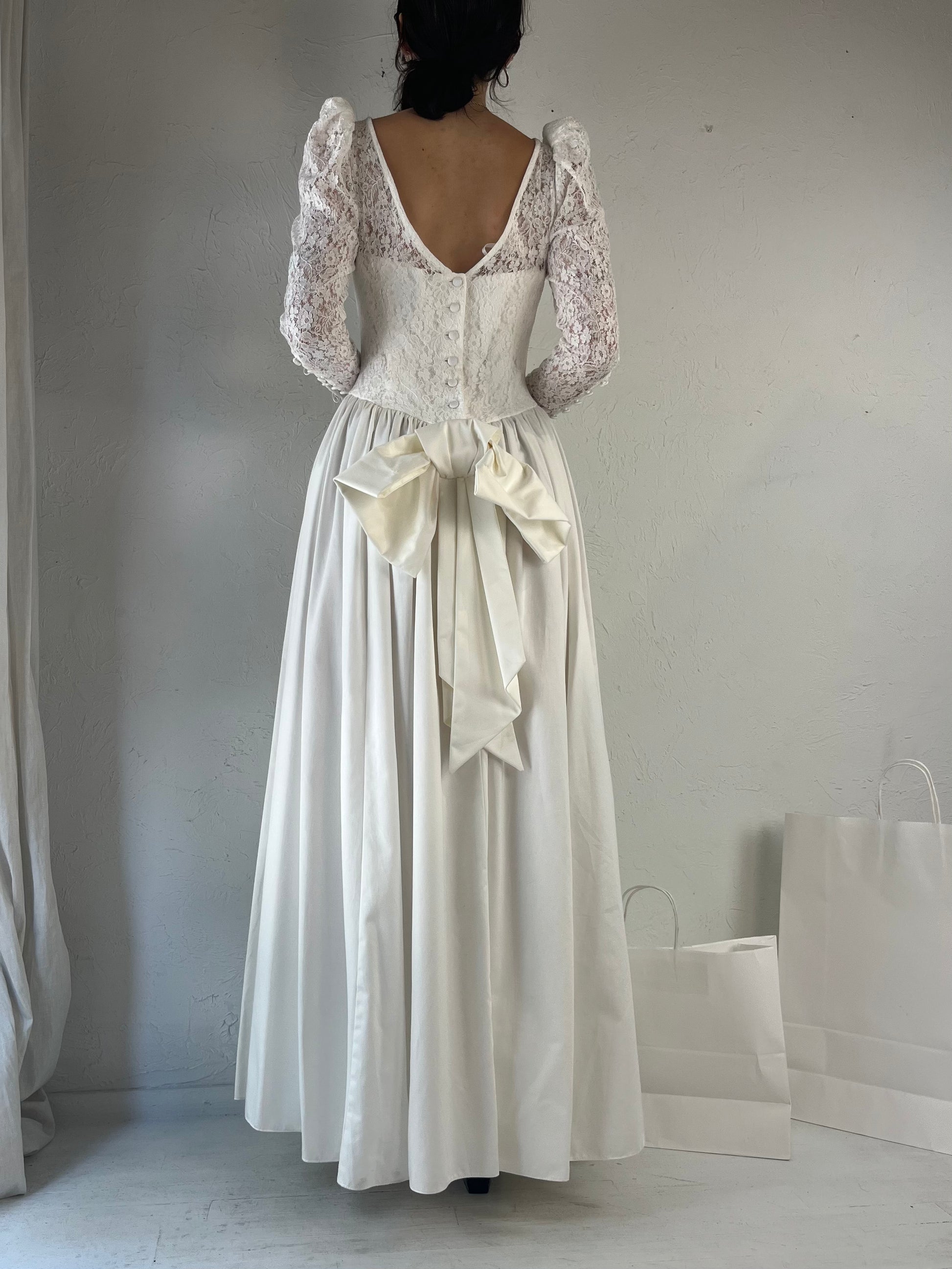 90s 'Laura Ashley' White Cotton Wedding Dress / Medium Wildhoneygoods 90s 'Laura Ashley' White Cotton Wedding Dress / Medium Wildhoneygoods