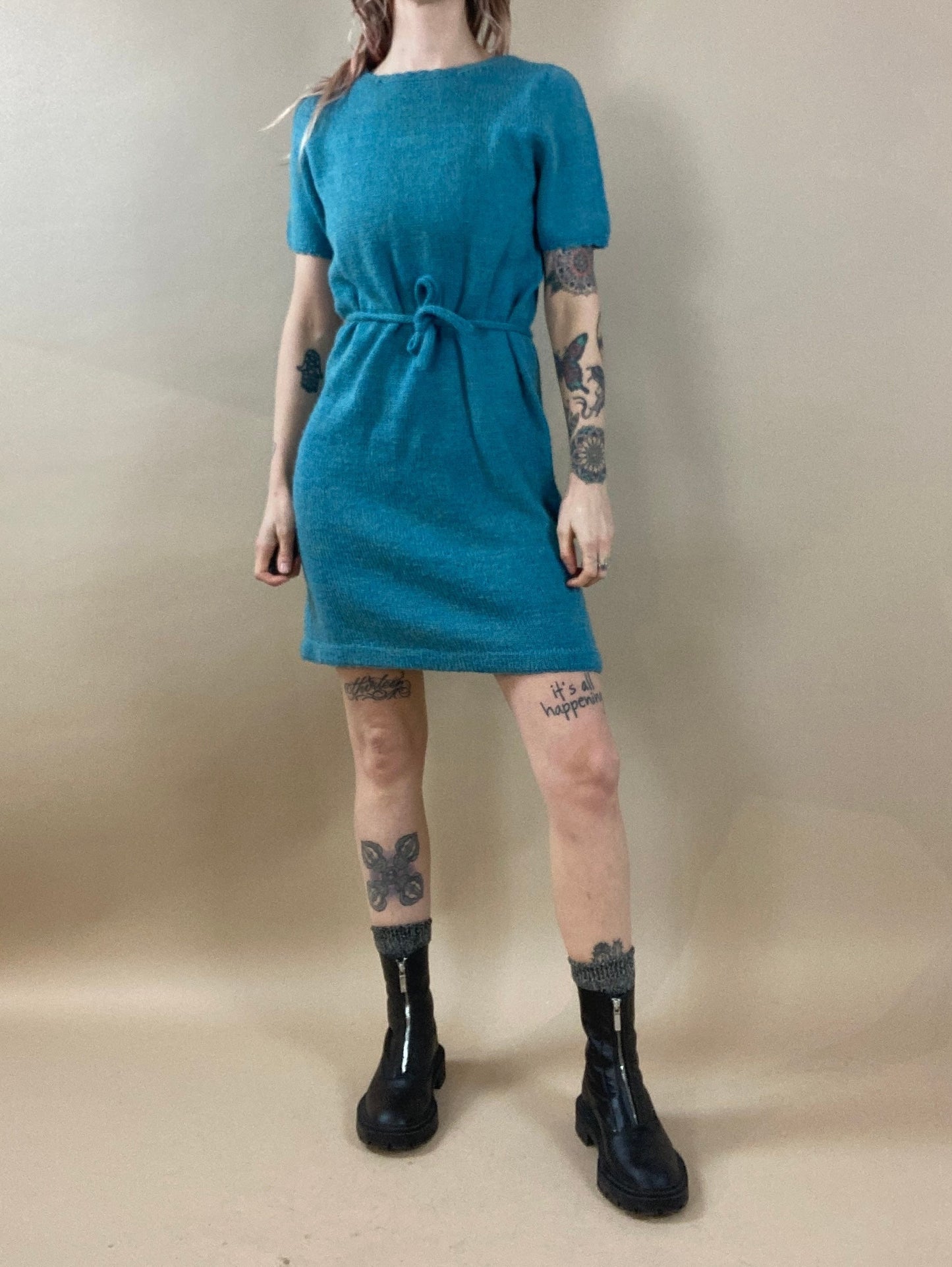 80s Hand Knit Blue Wool Blend Short Sleeve Dress / 1980s Women's Mini Shirt Dress / Small