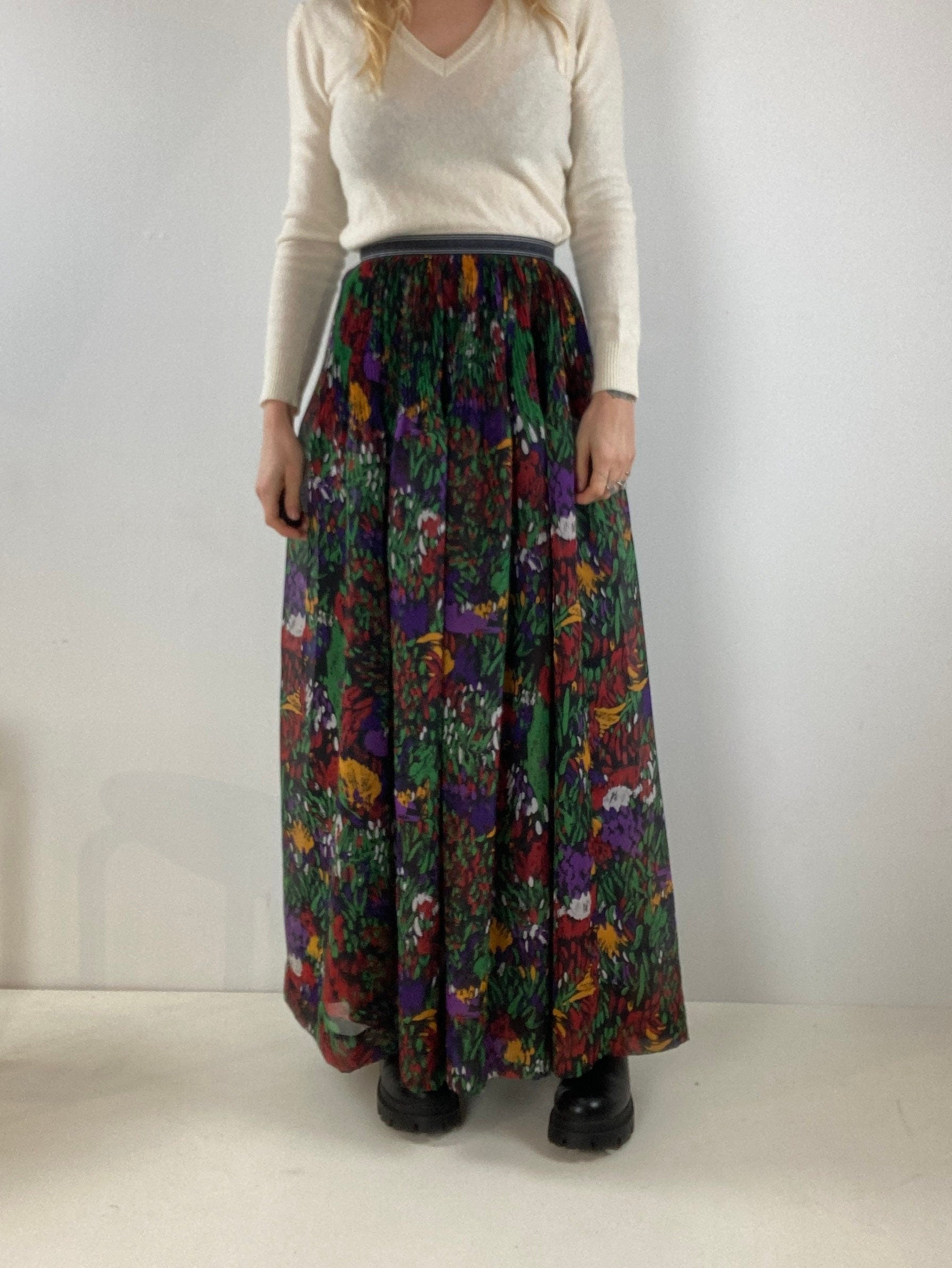 Flowy maxi 2025 skirt 80s