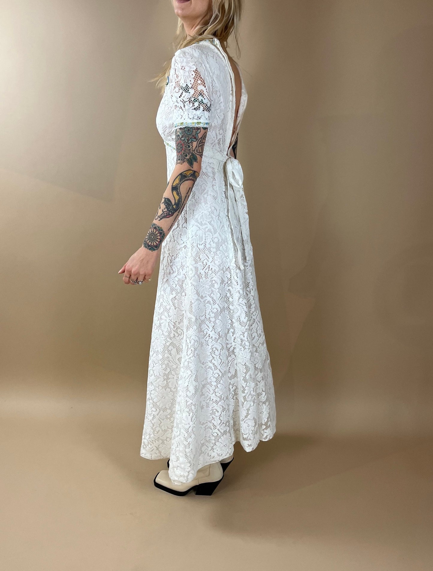 80s Peasant Style Lace Hippie Long Dress / XS