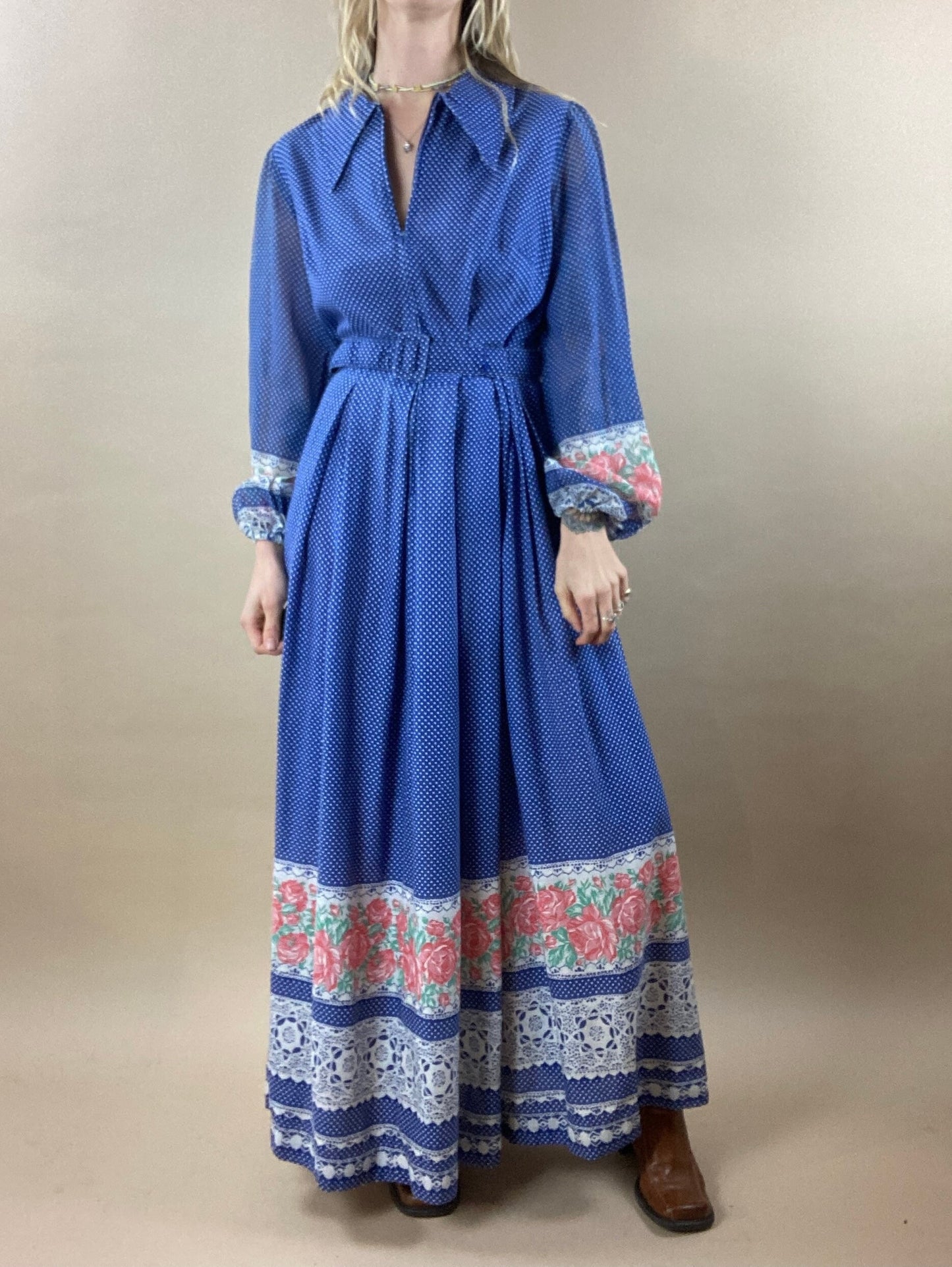 1970s Kitchy Cottage Core Maxi Dress / Vintage 70s Hippy Long Sleeve A-Line Dress / Womens medium
