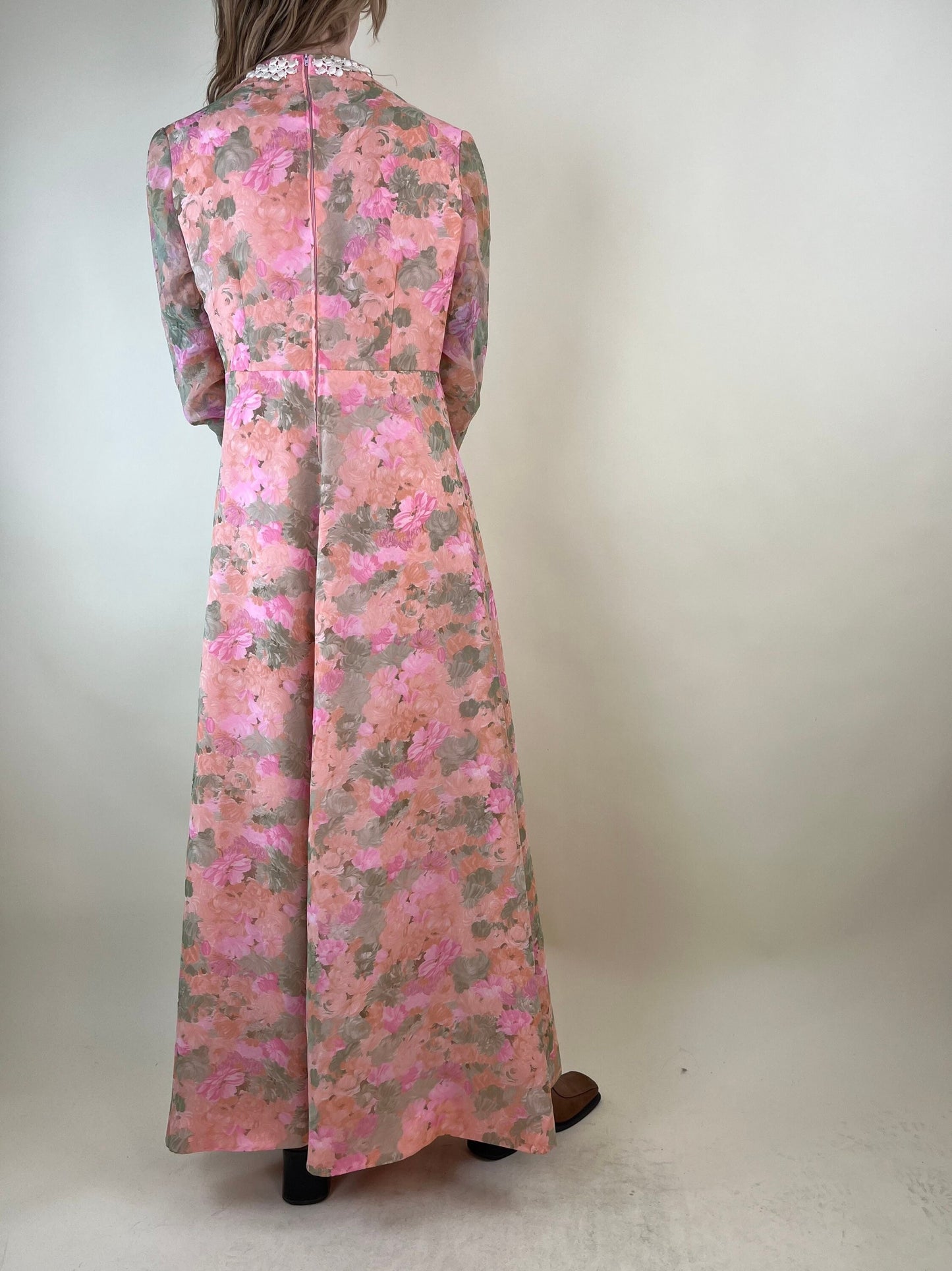 70s Floral Print Long Sleeve Hippie Dress / Vintage Kaftan / Small