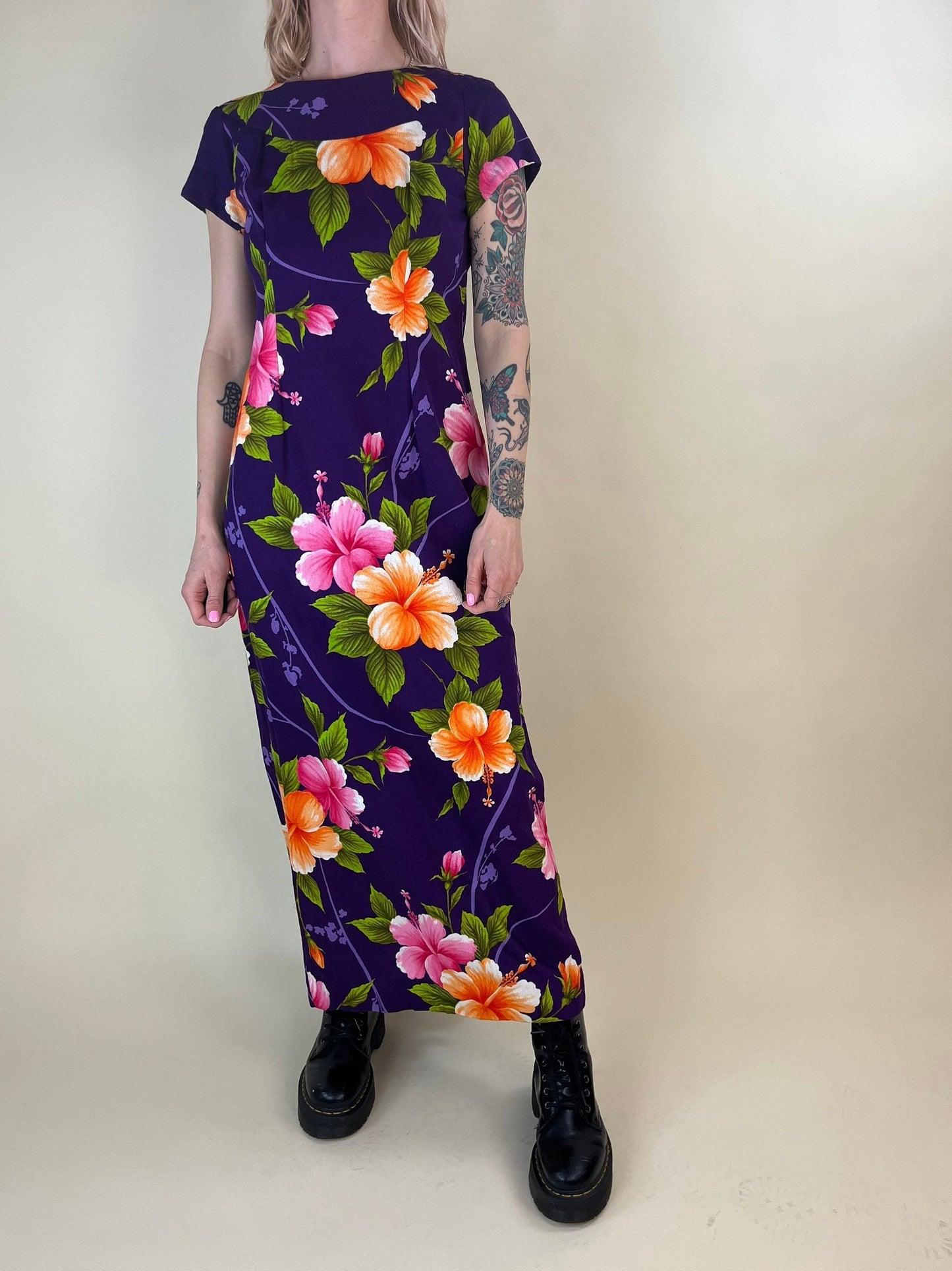 70s Purple Hawaiian Cotton Floral Print Maxi Dress / Small