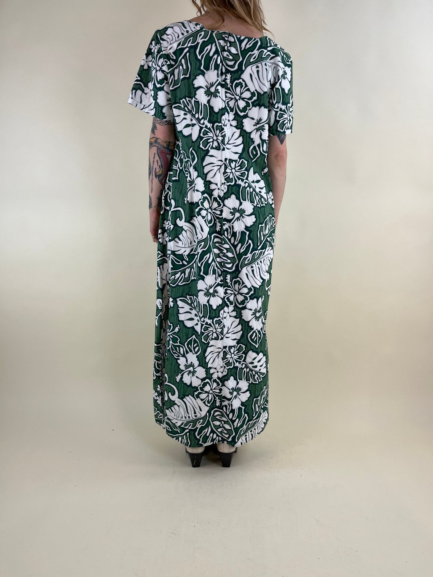 80s 'Hoku' Green Hawaiian Print Floral Muu Muu Dress / Medium