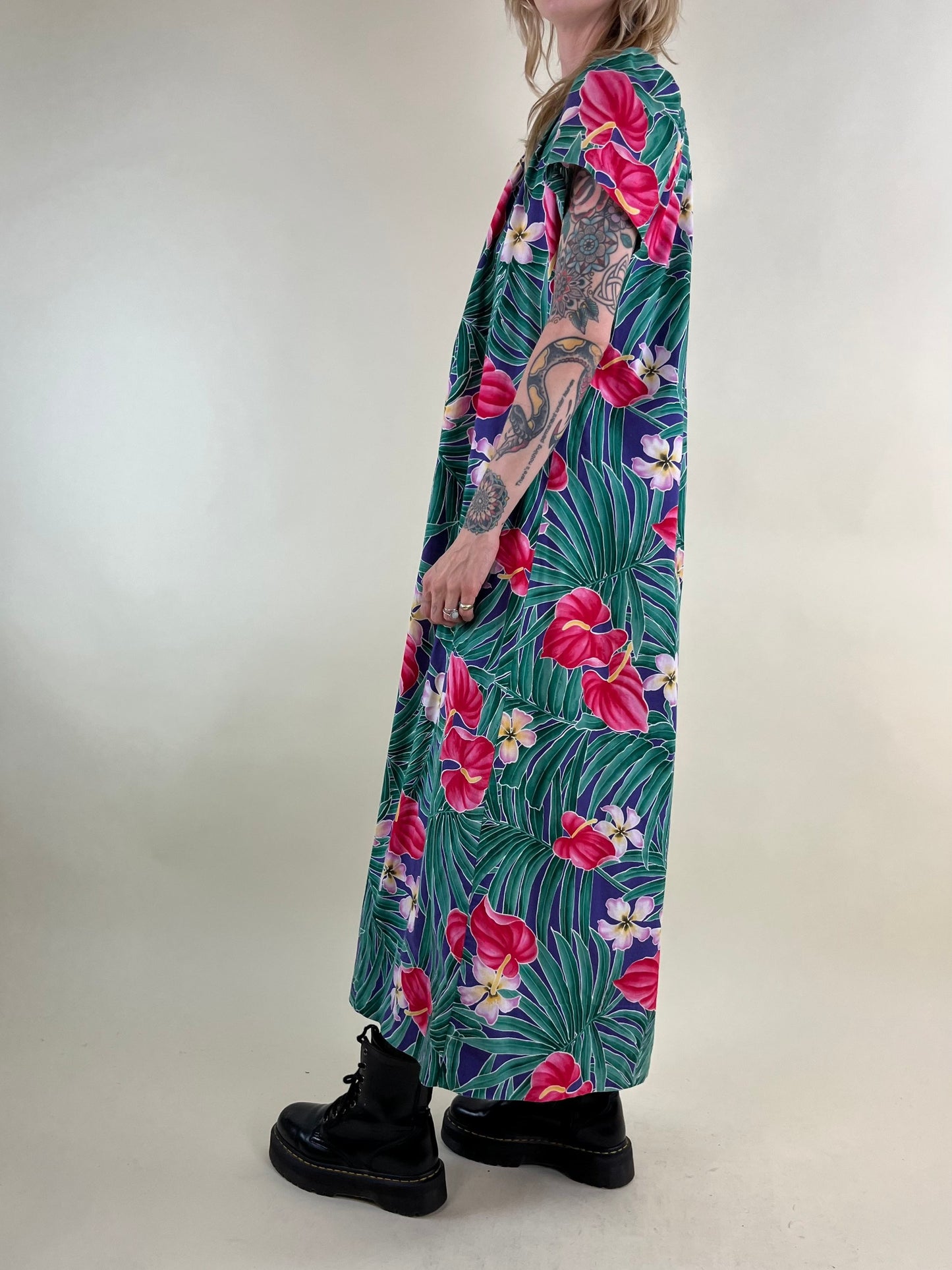 80s Green and Pink Hawaiian Print Muu Muu Dress / Size M