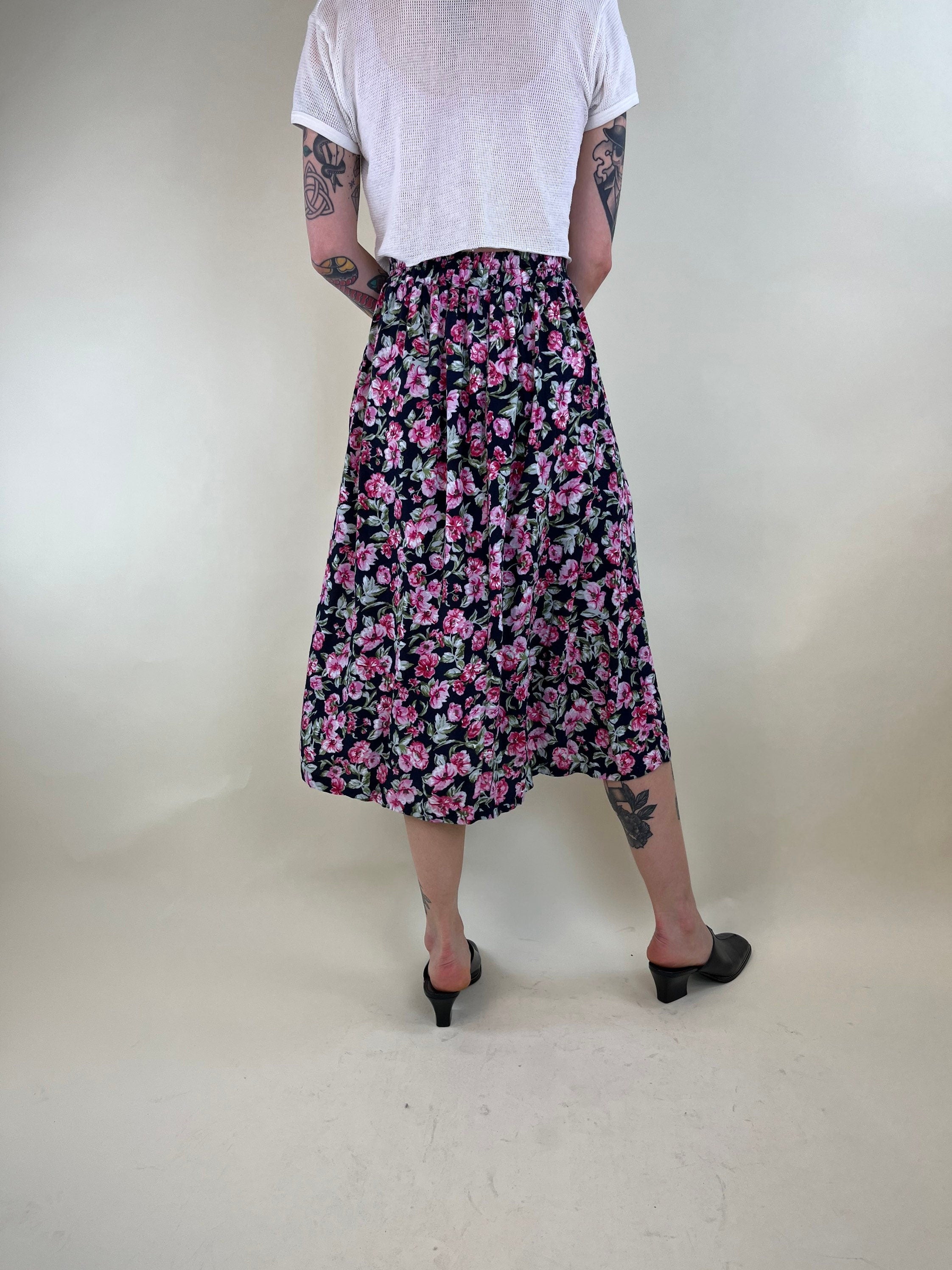 Floral midi skirt clearance canada