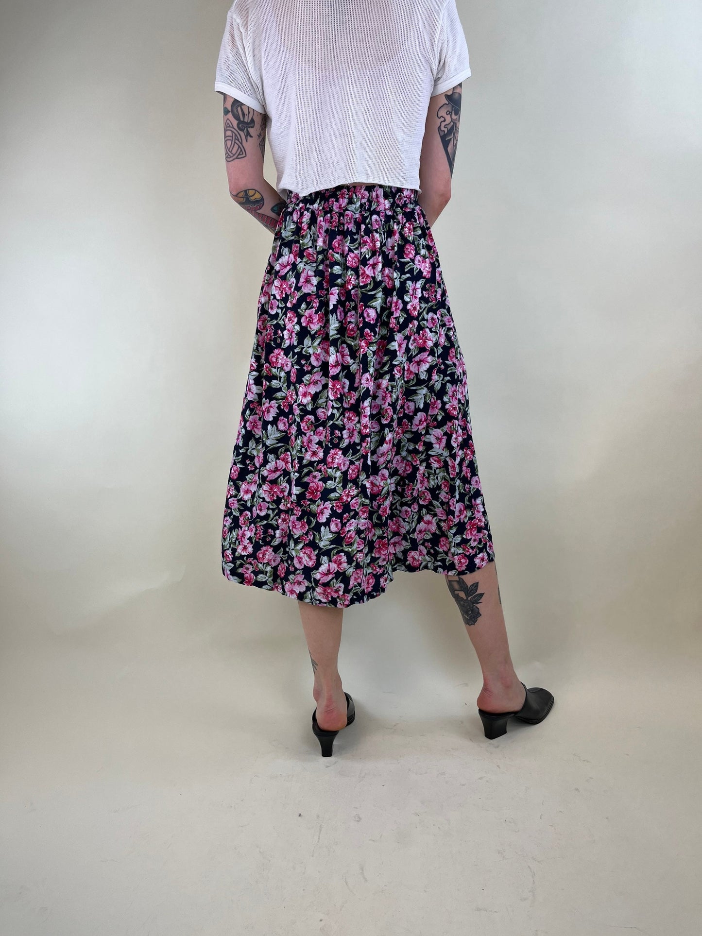 90s Floral Print Rayon Midi Skirt / Made in Canada / Small