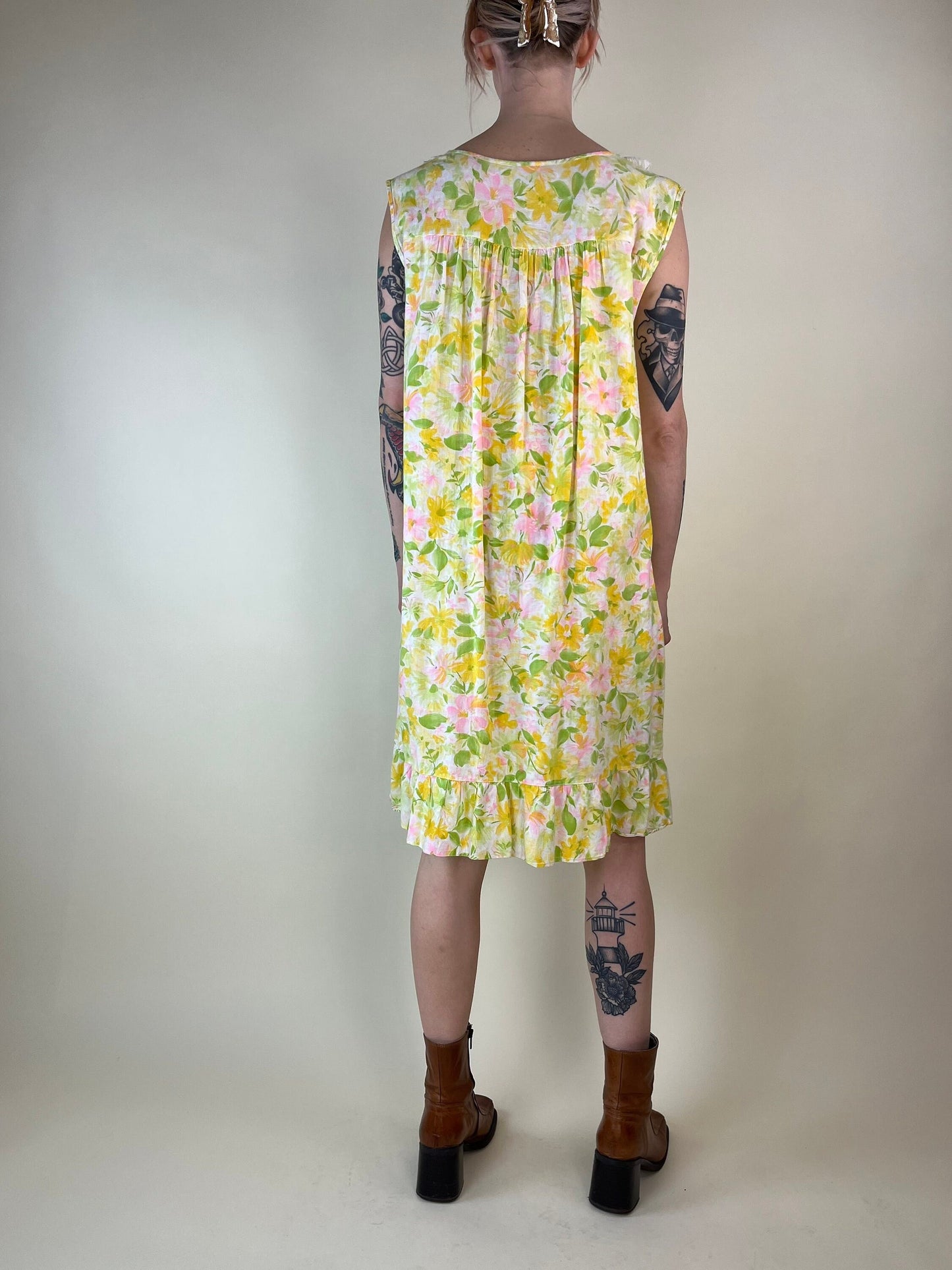 90s Yellow Floral Print Dress / Medium