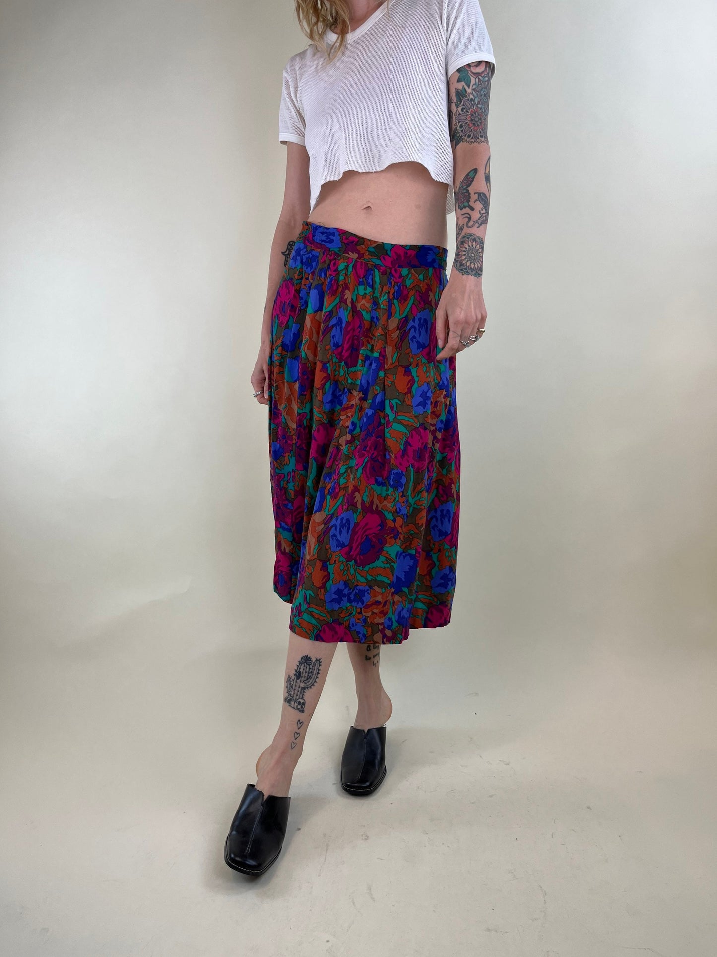 90s Jewel Tone Floral Print Rayon Skirt / Medium
