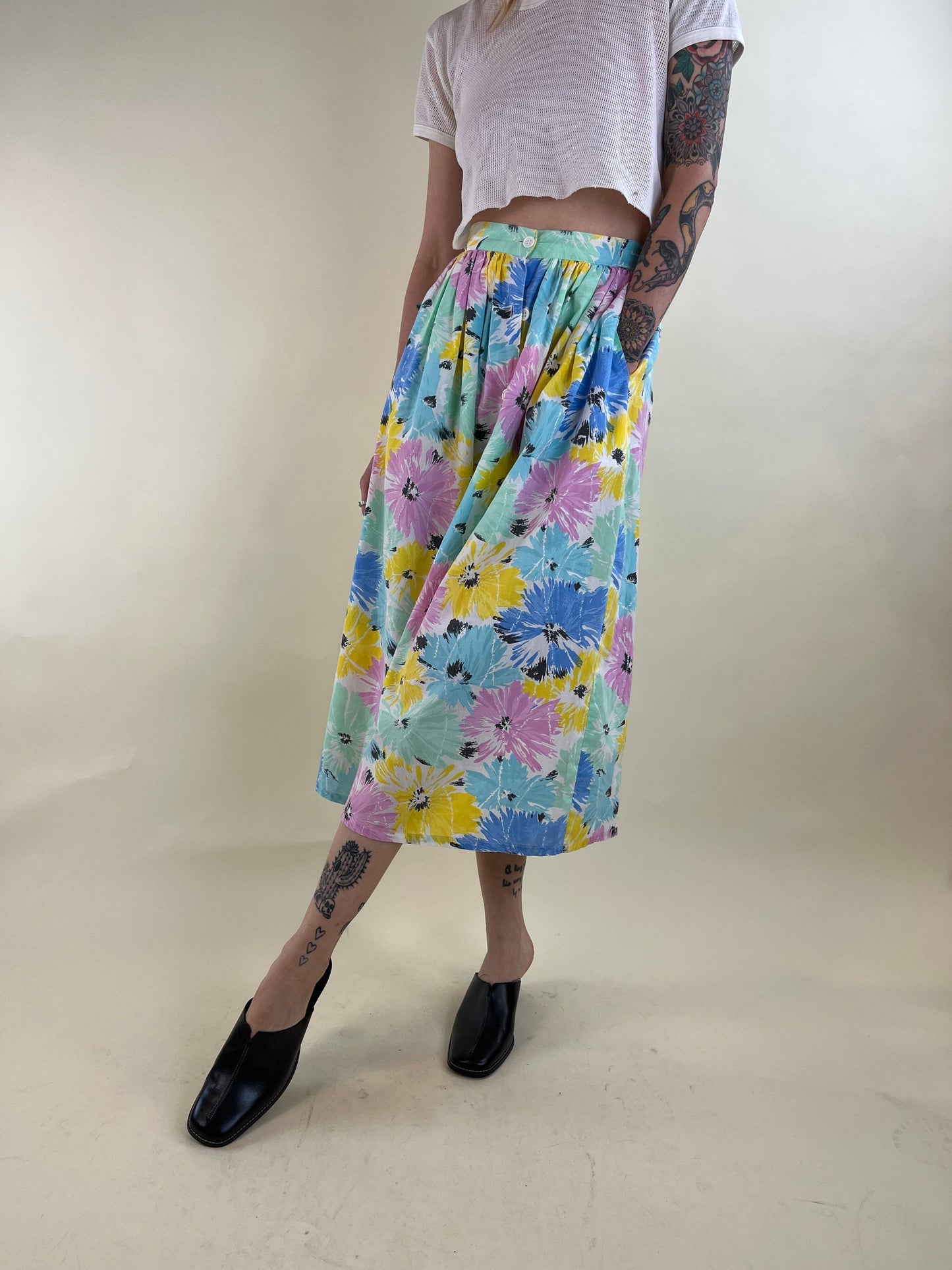 90s Pastel Floral Button Up A line Skirt / Small