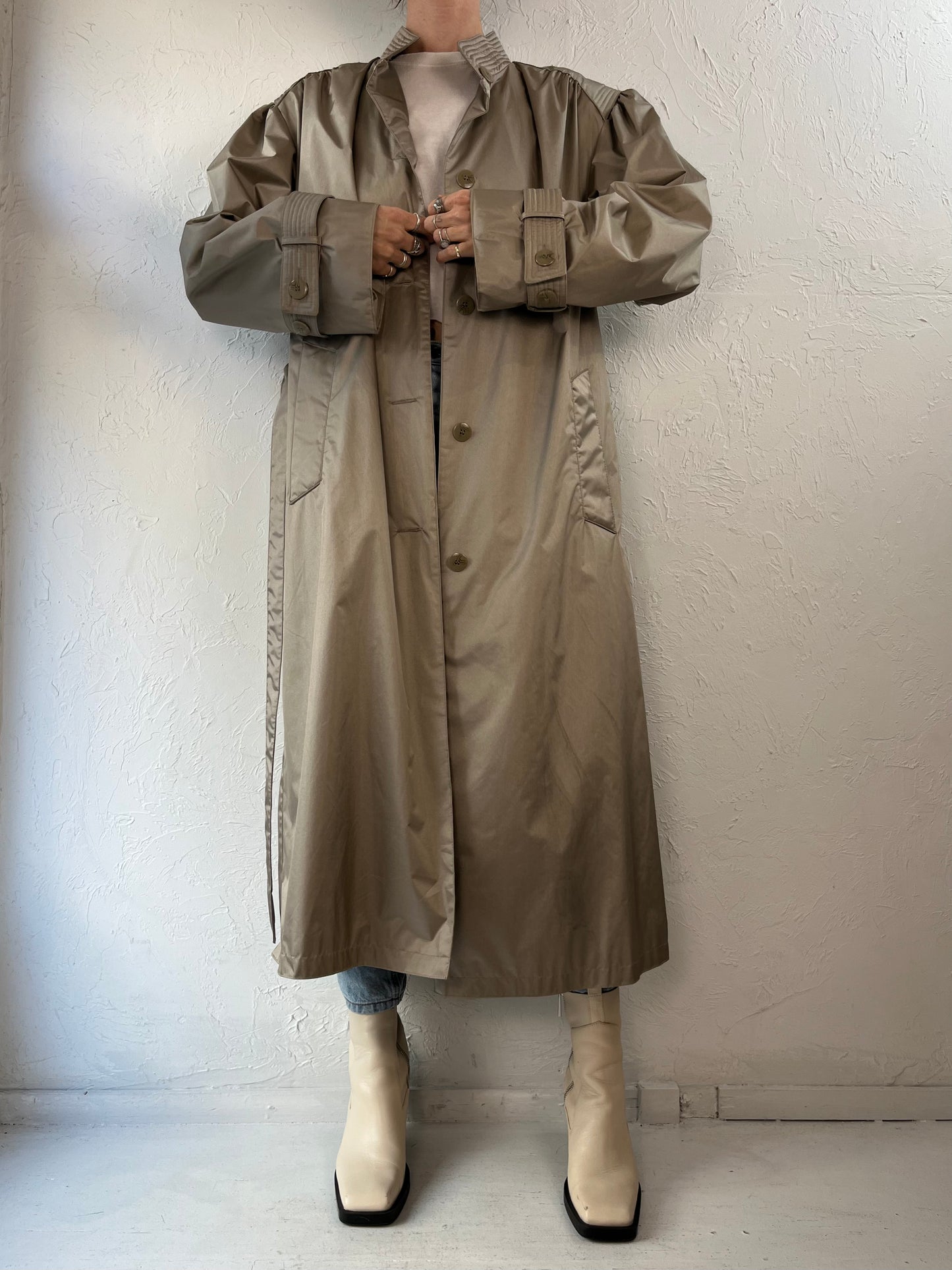 80s 'Windsor Bay' Beige Nylon Coat / 12