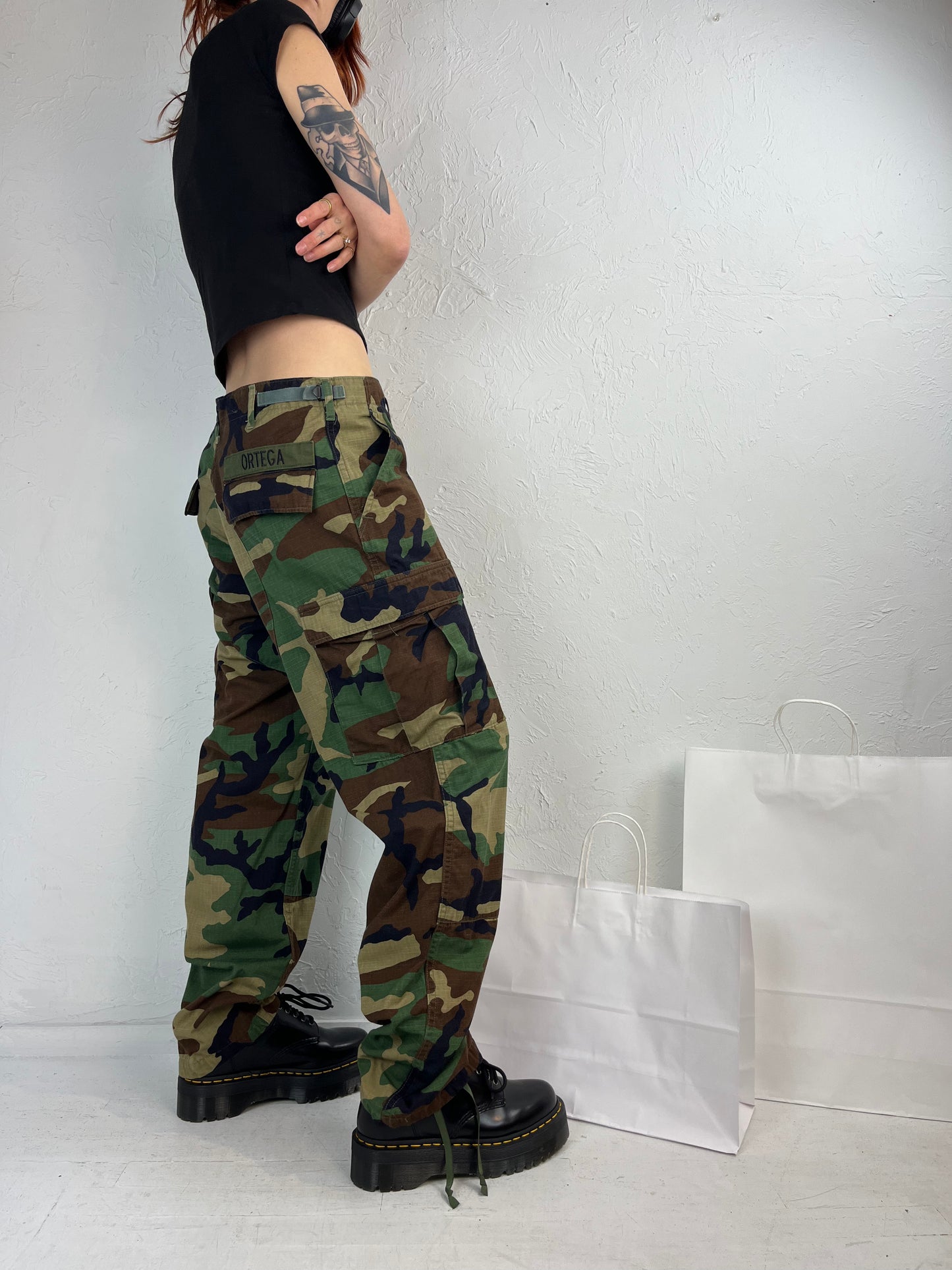 90s Y2K Authentic Army Green Camouflage Pants / Medium