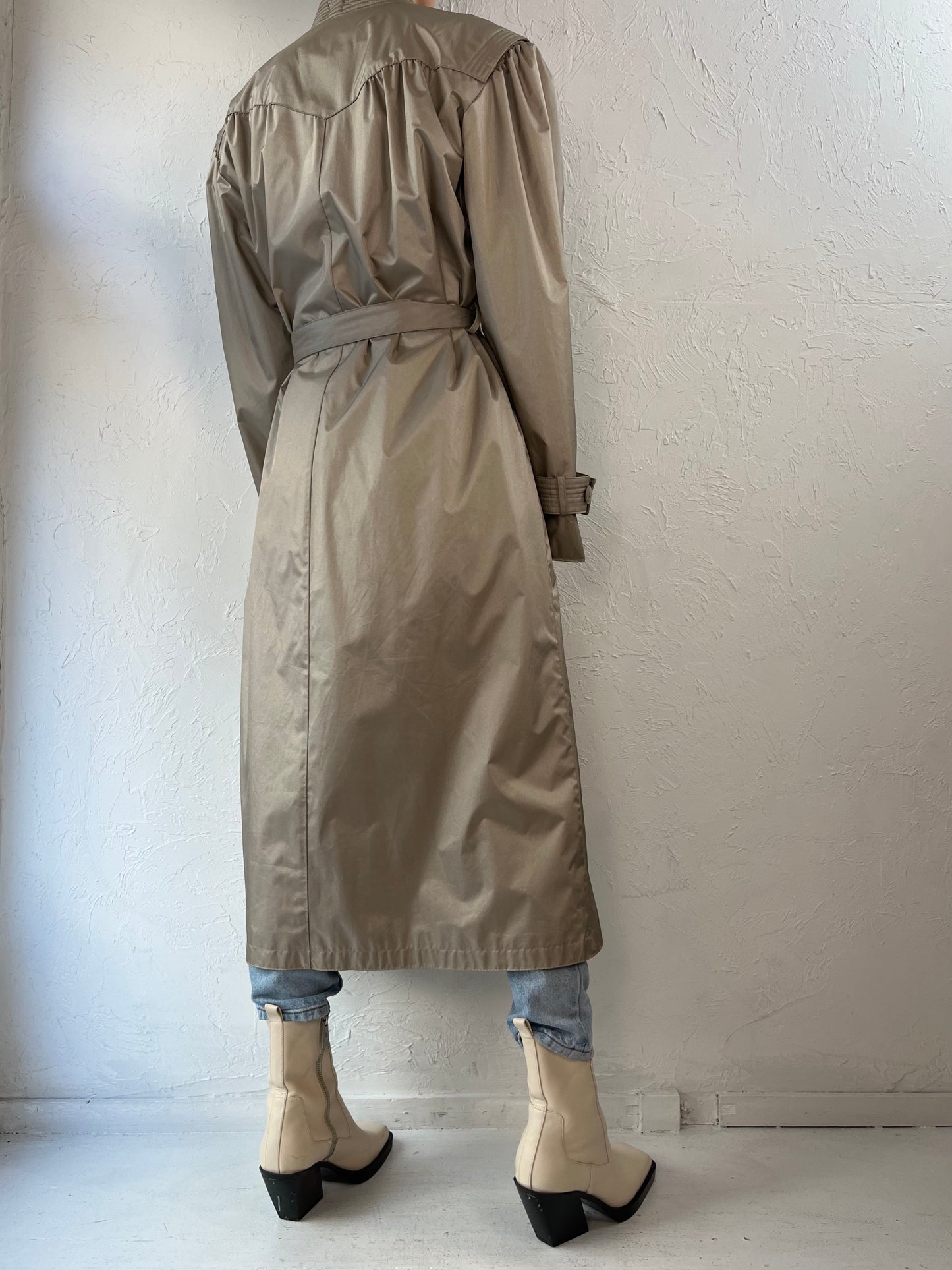 80s 'Windsor Bay' Beige Nylon Coat / 12