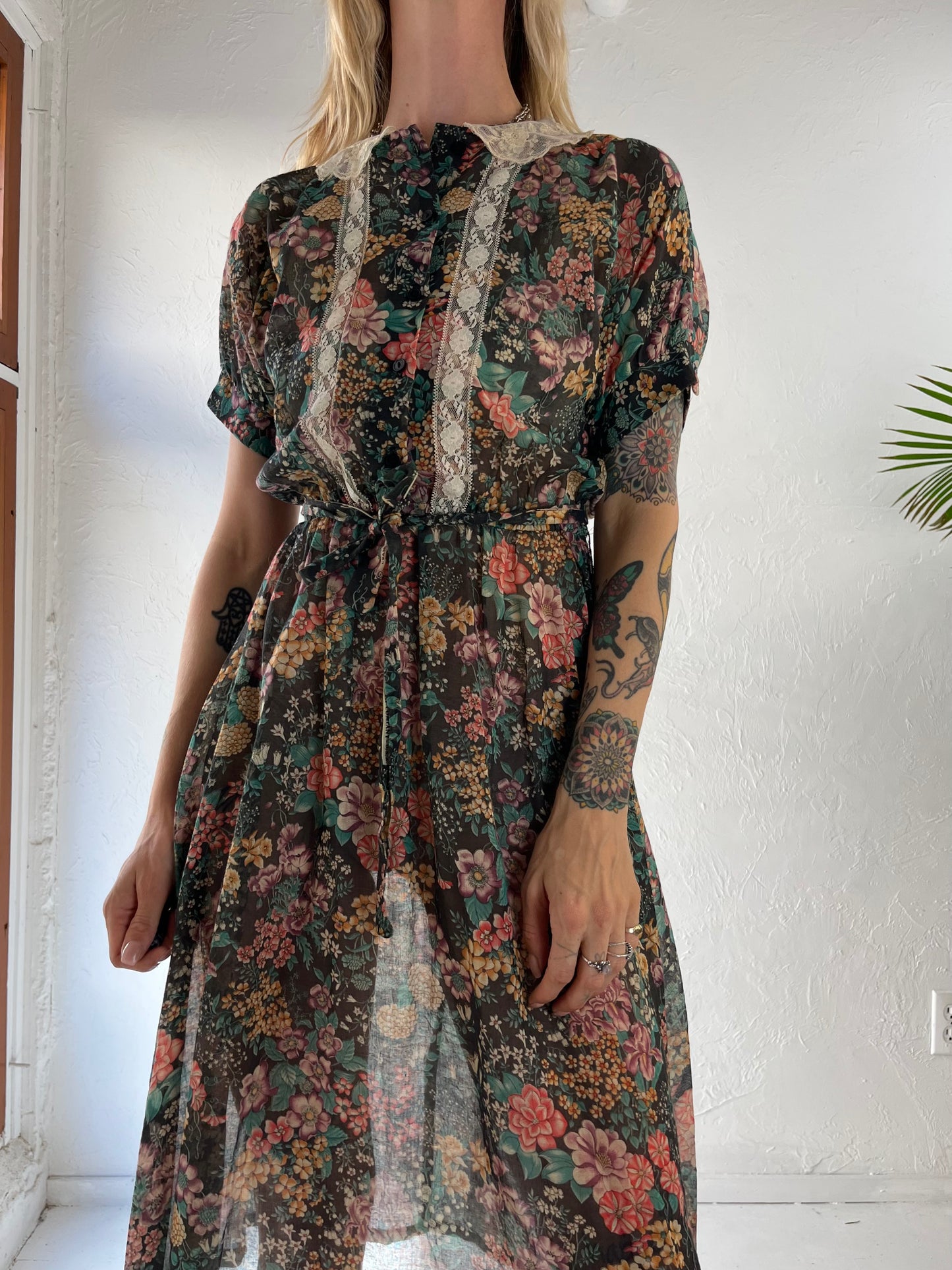70s Floral Print Midi Dress / Small