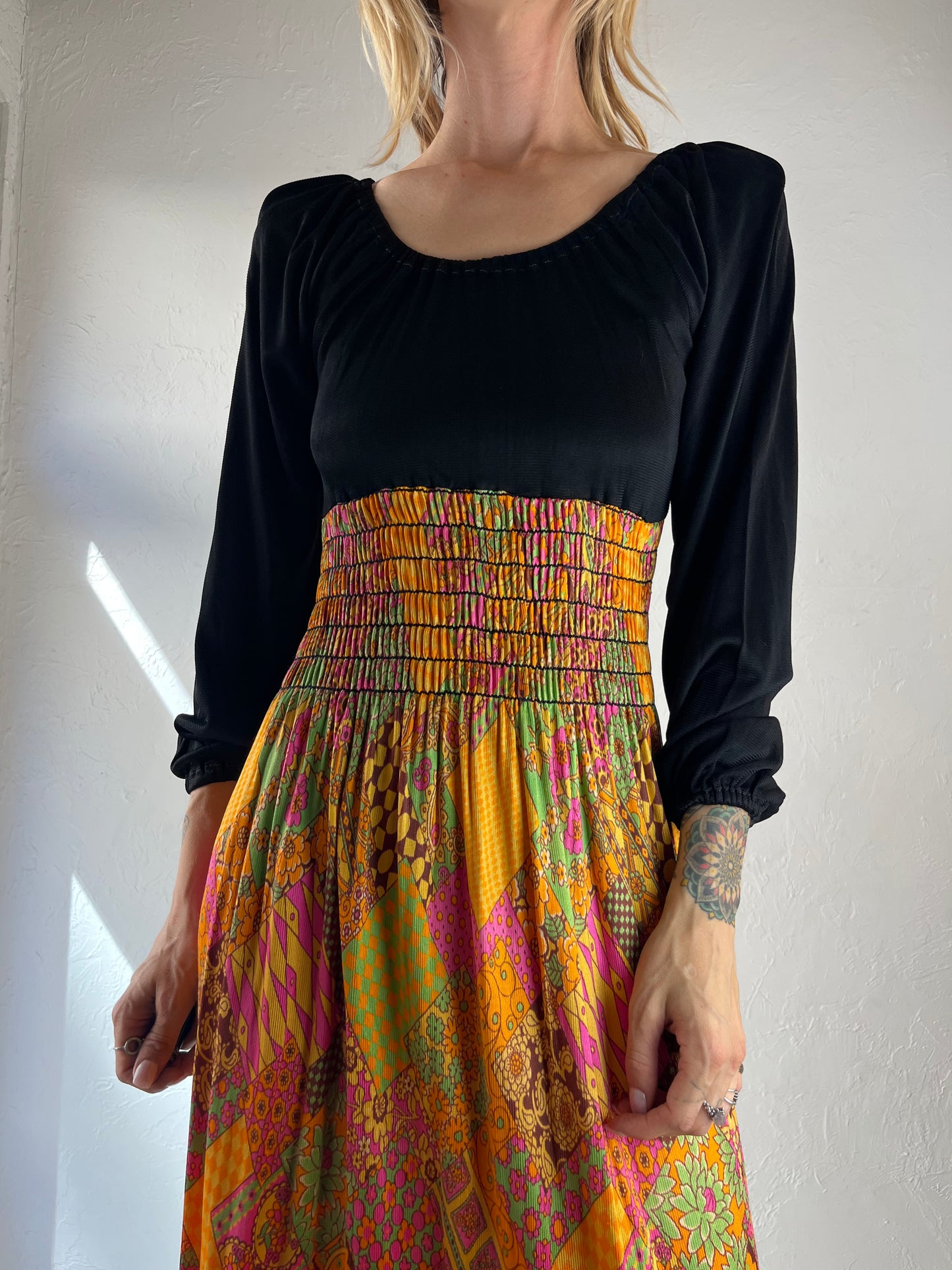 70s Black and Orange Retro Print Maxi Dress / Small