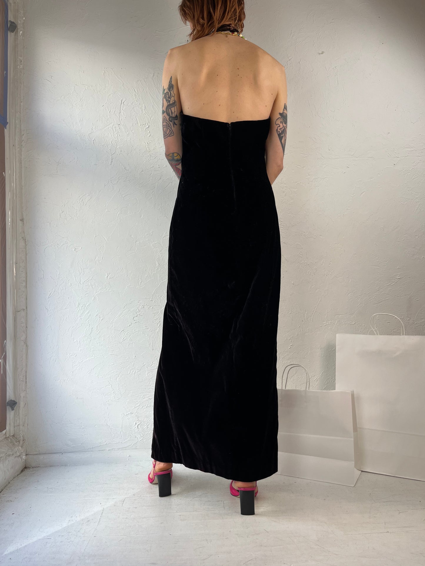 80s 'Dillards' Black Velvet Halter Evening Gown / Medium