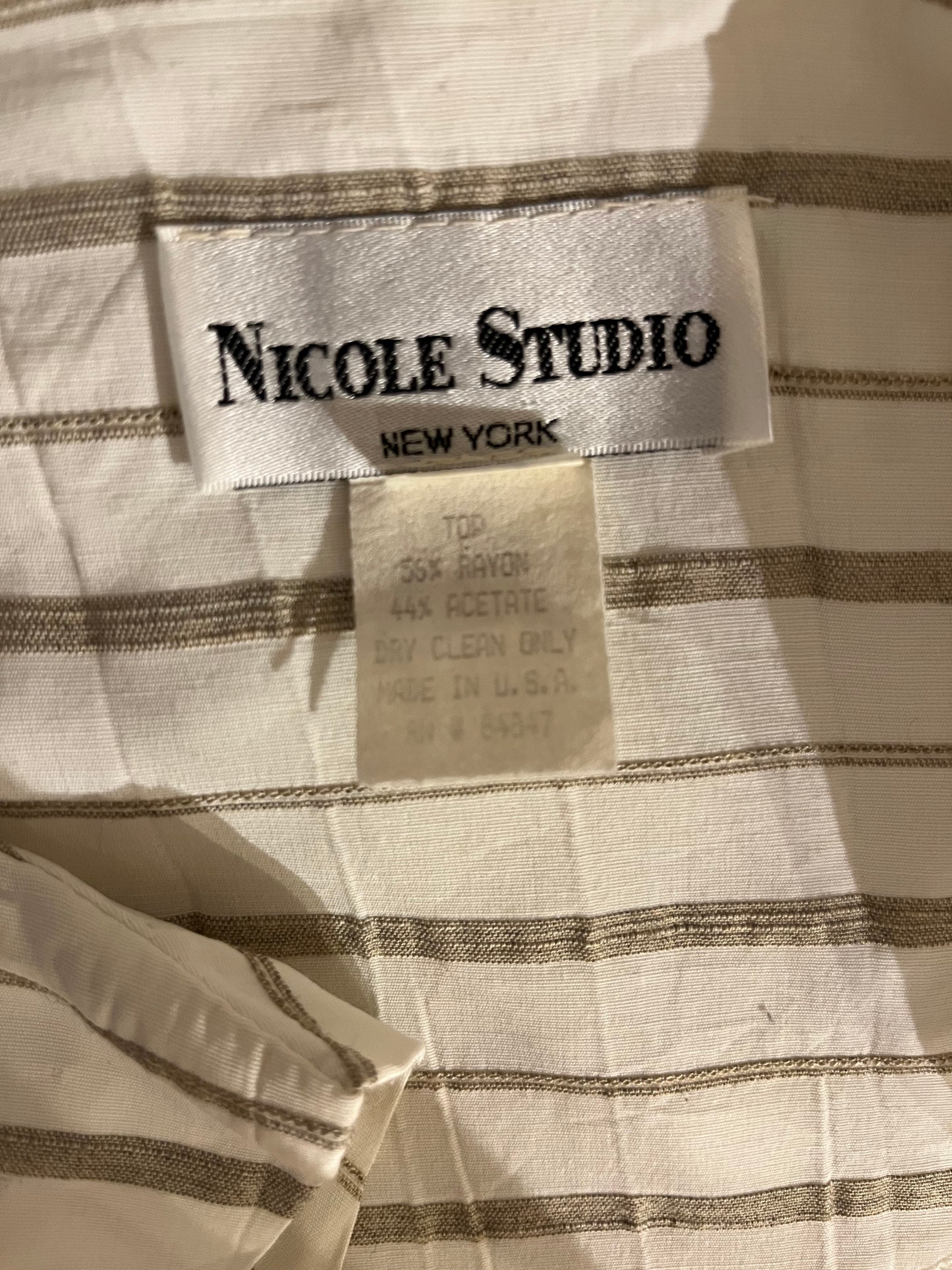 90s 'Nicole Studio' Beige Short Sleeve Romper / Made in USA / Small