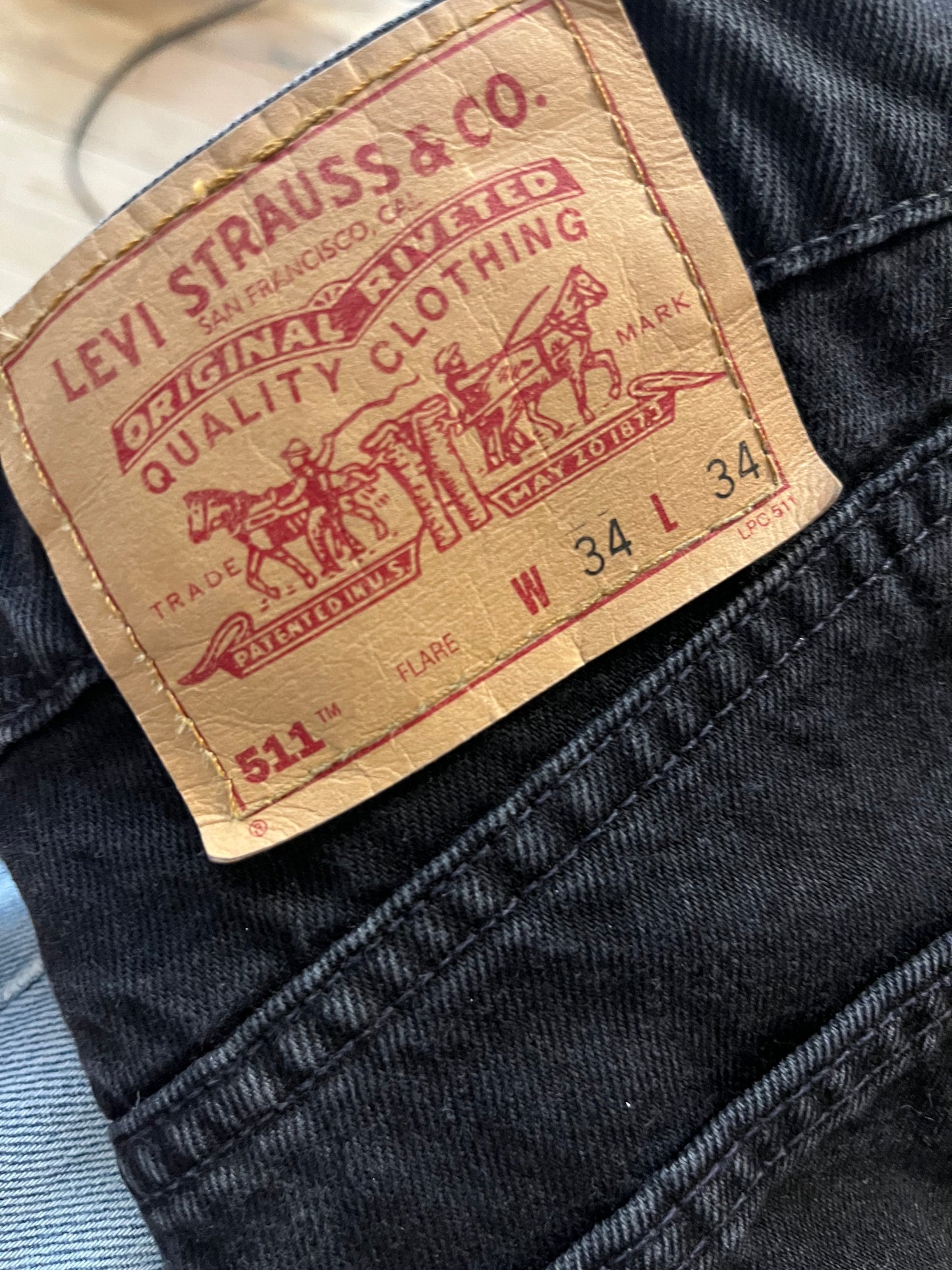 Vintage 'Levis' 511 Dark Wash Jeans / 30"