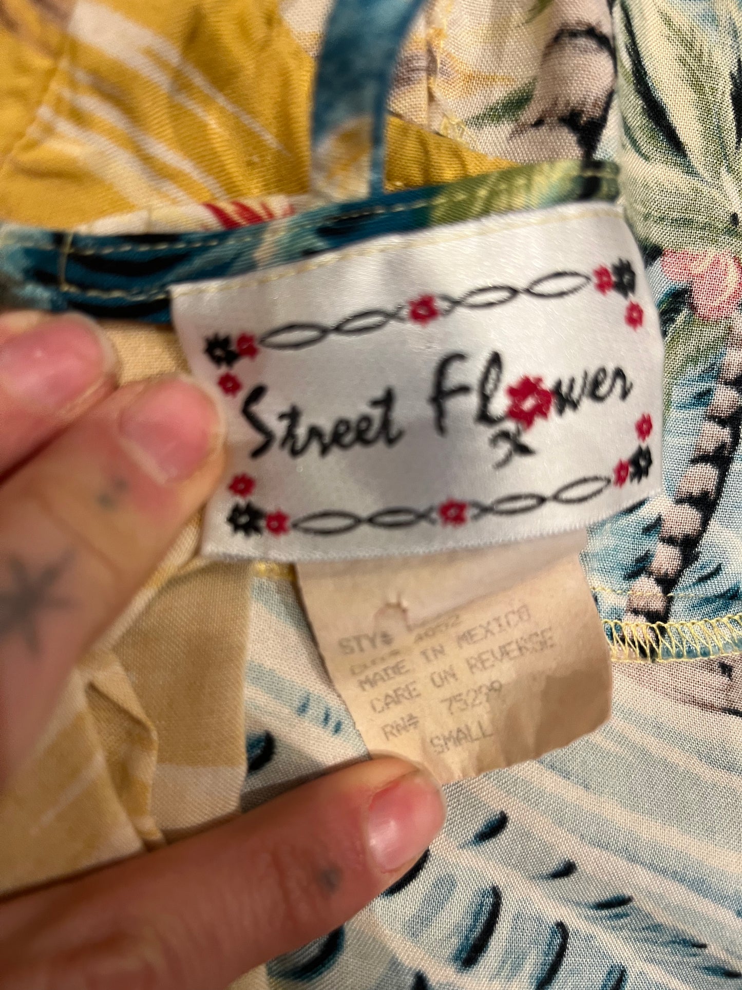 90s 'Street Flowers' Tropical Rayon Mini Dress / Small