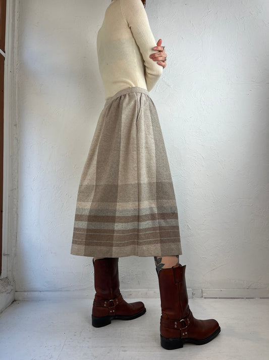 90s 'Tan F Jay' Beige Pleated Midi Skirt / Medium
