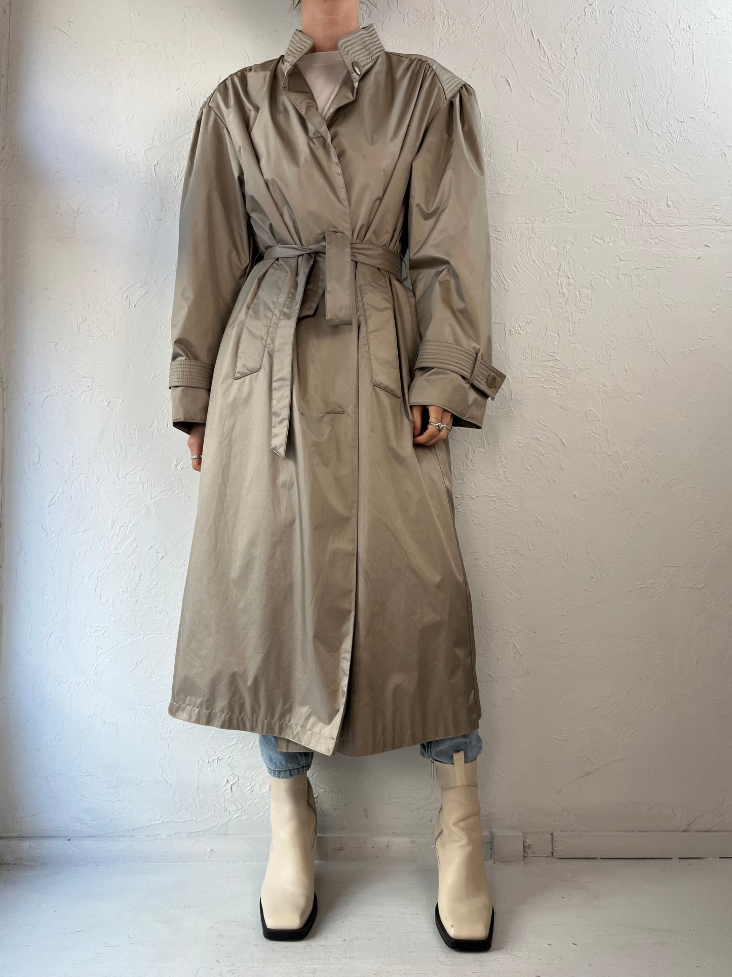 80s 'Windsor Bay' Beige Nylon Coat / 12