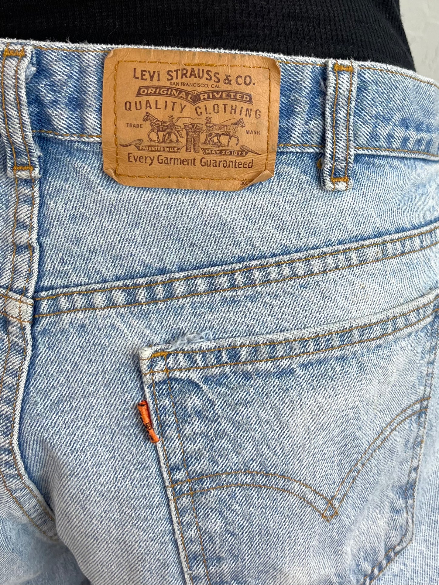 Vintage 'Levis' Orange Tab Light Wash Jeans / 36"