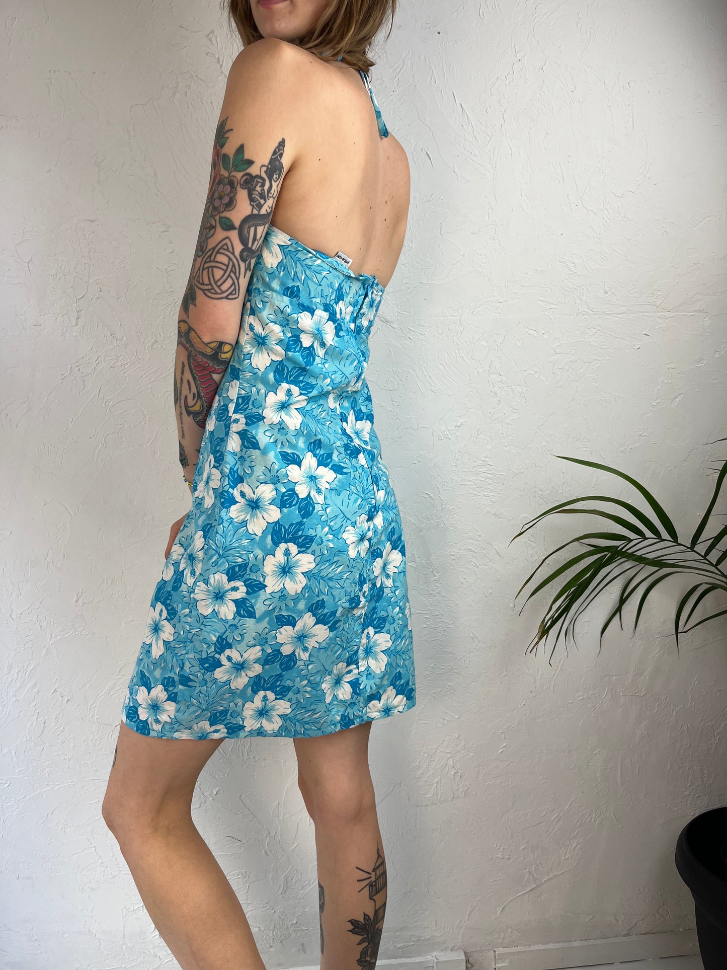 90s 'Pelican Cove' Blue Tropical Print Mini Halter Dress / Small