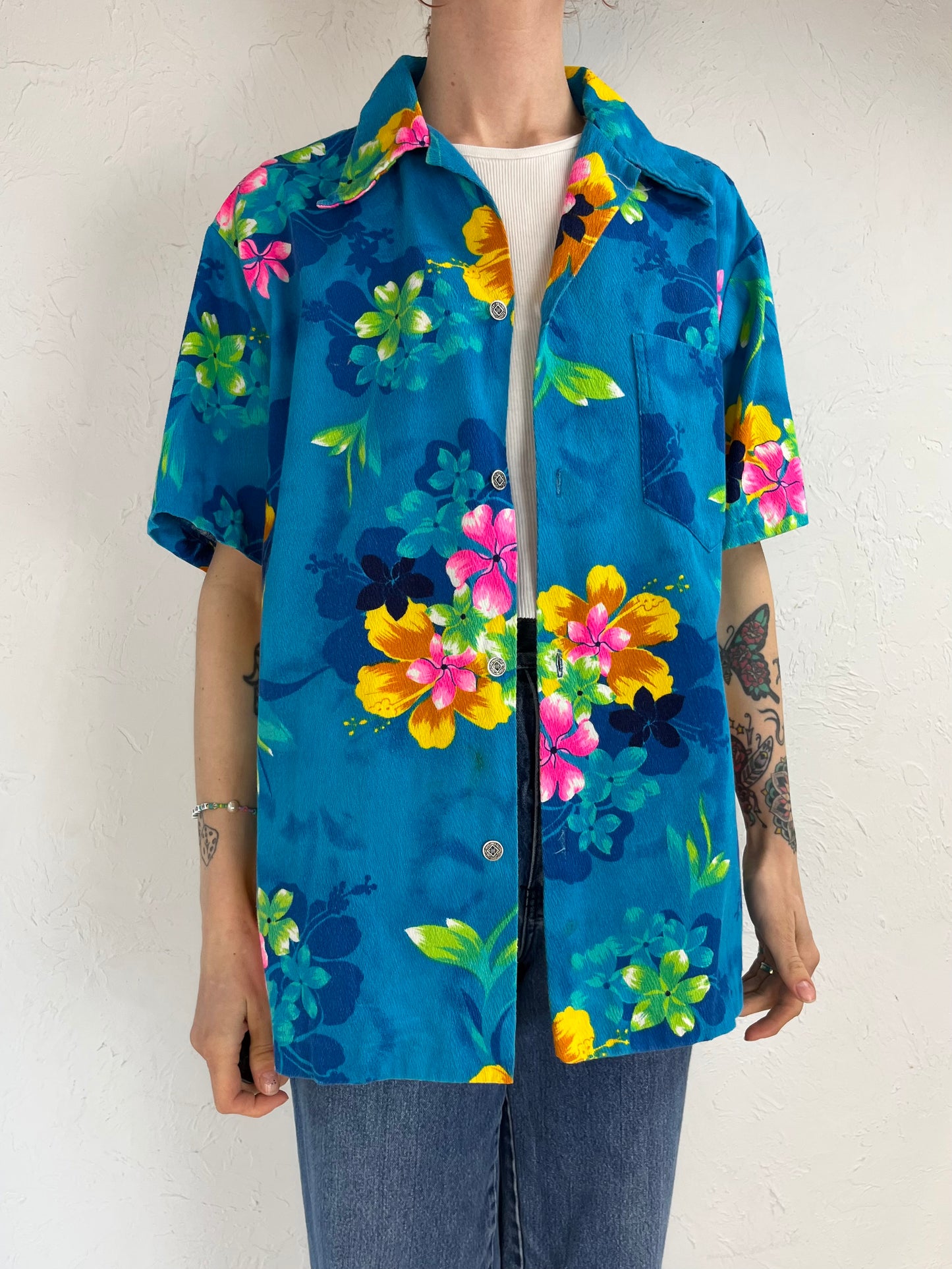70s Blue Tropical Hawaiian Button Up Shirt / Large