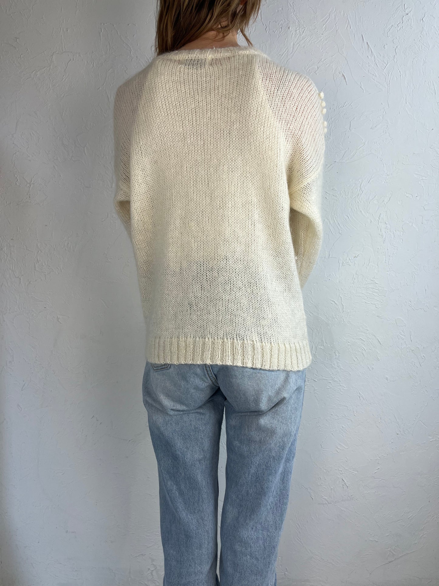 90s 'Graffiti' White Loose Knit Sweater / Medium